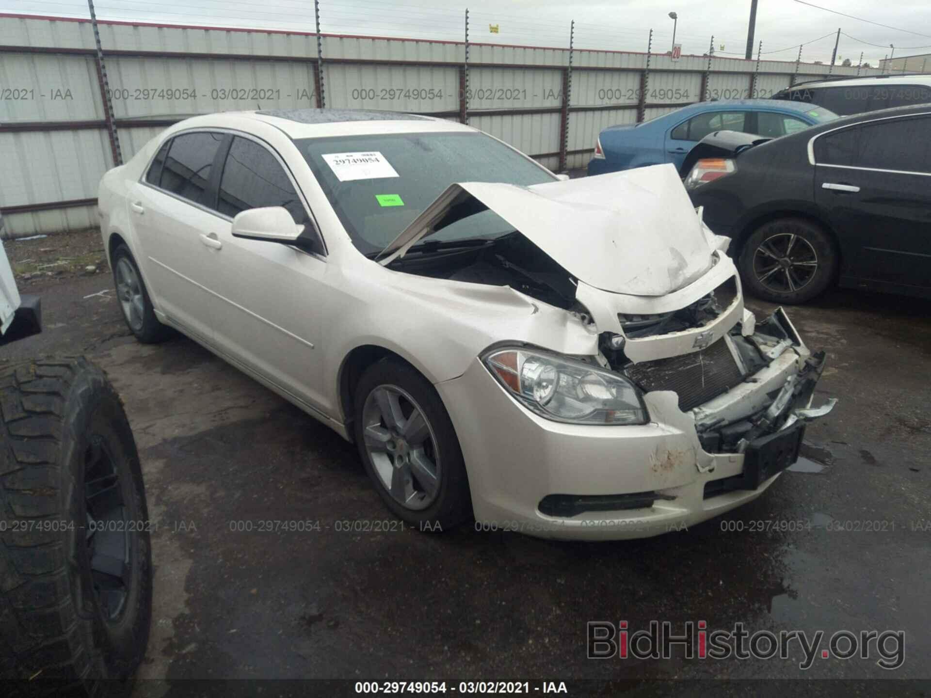 Photo 1G1ZC5E1XBF309383 - CHEVROLET MALIBU 2011