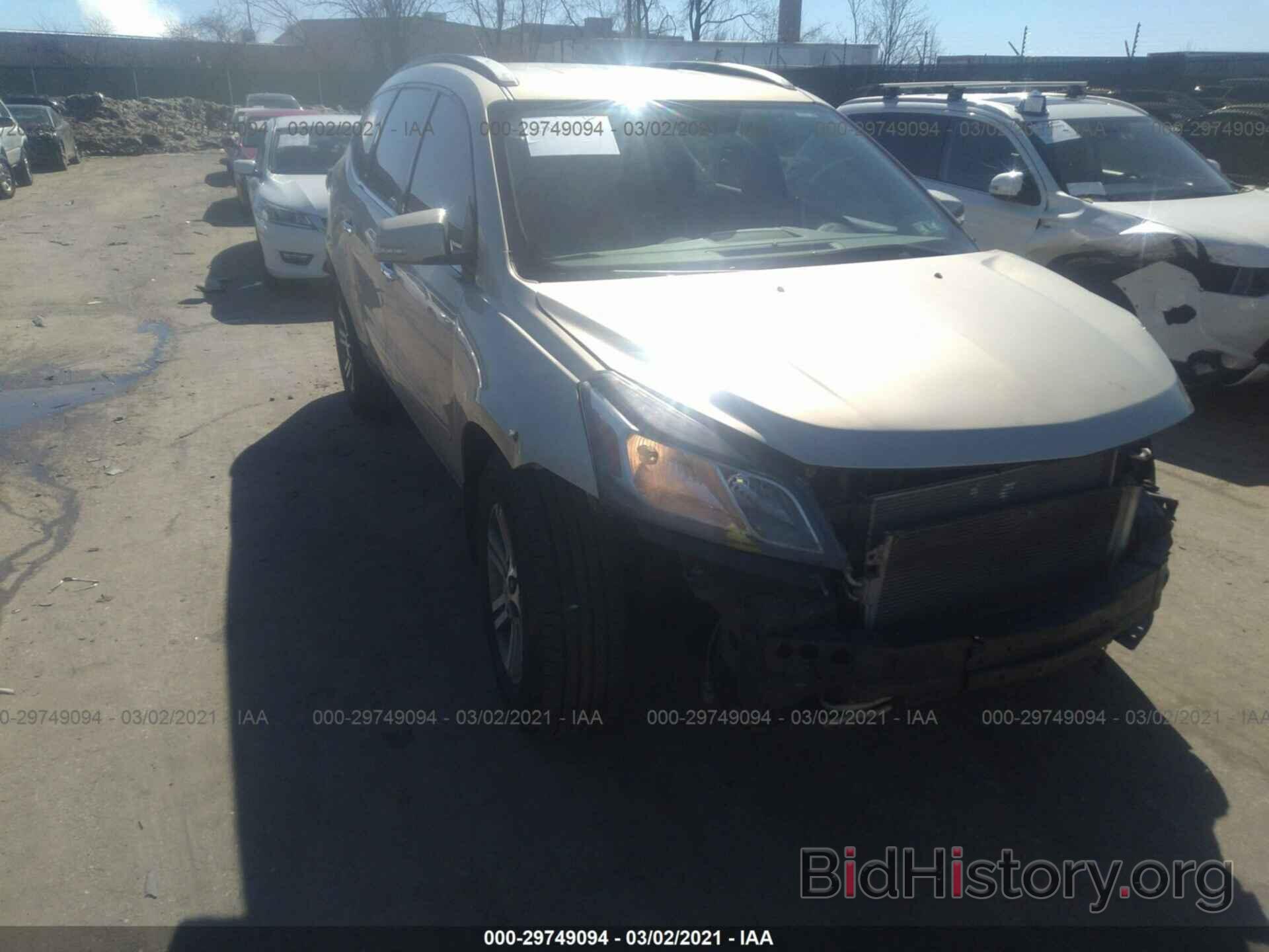 Фотография 1GNKVHKD0FJ212576 - CHEVROLET TRAVERSE 2015