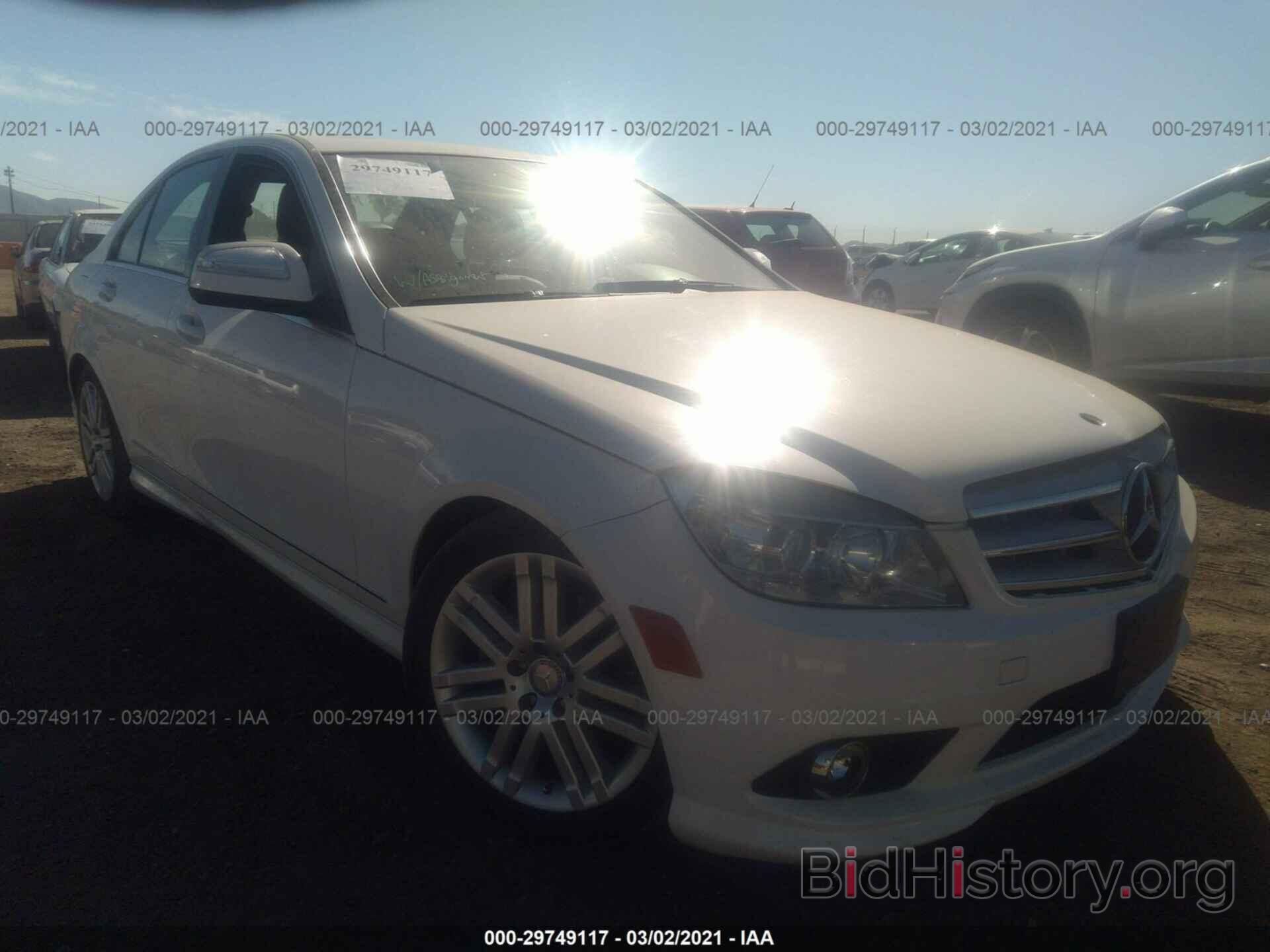 Photo WDDGF54X69R054953 - MERCEDES-BENZ C-CLASS 2009