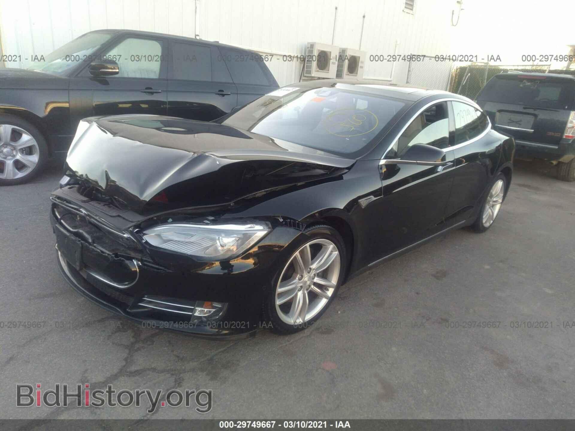 2016 TESLA MODEL S - VIN: 5YJSA1E2XGF123418 - Фото 2