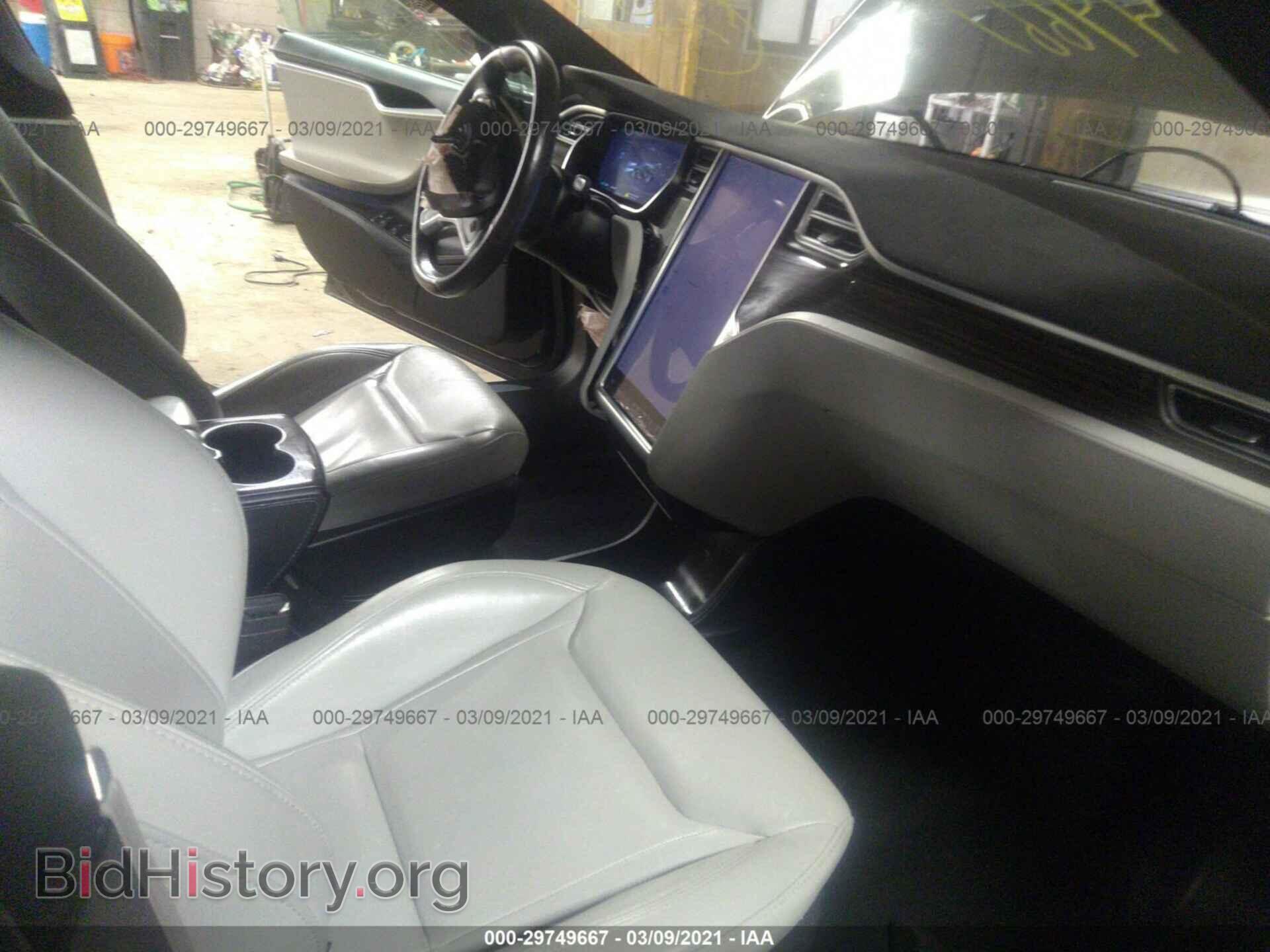 2016 TESLA MODEL S - VIN: 5YJSA1E2XGF123418 - Фото 5