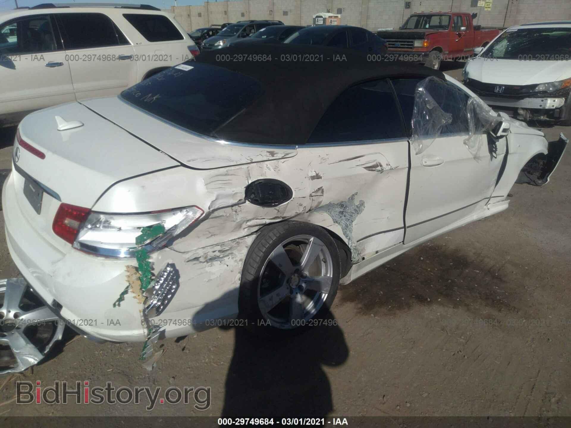 2011 MERCEDES-BENZ E-CLASS - VIN: WDDKK7CF7BF071763 - Фото 4