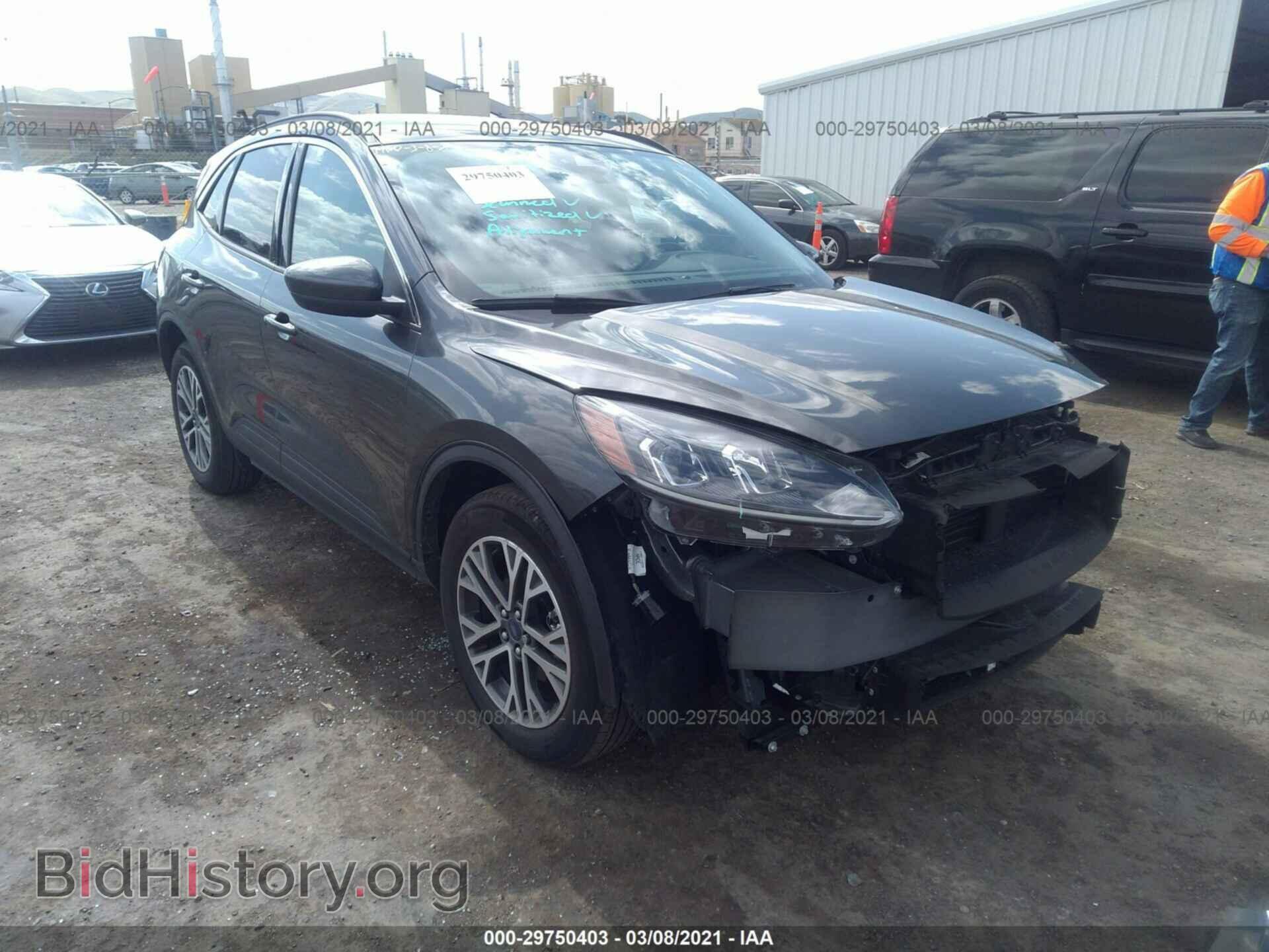 Photo 1FMCU0H62LUA36131 - FORD ESCAPE 2020