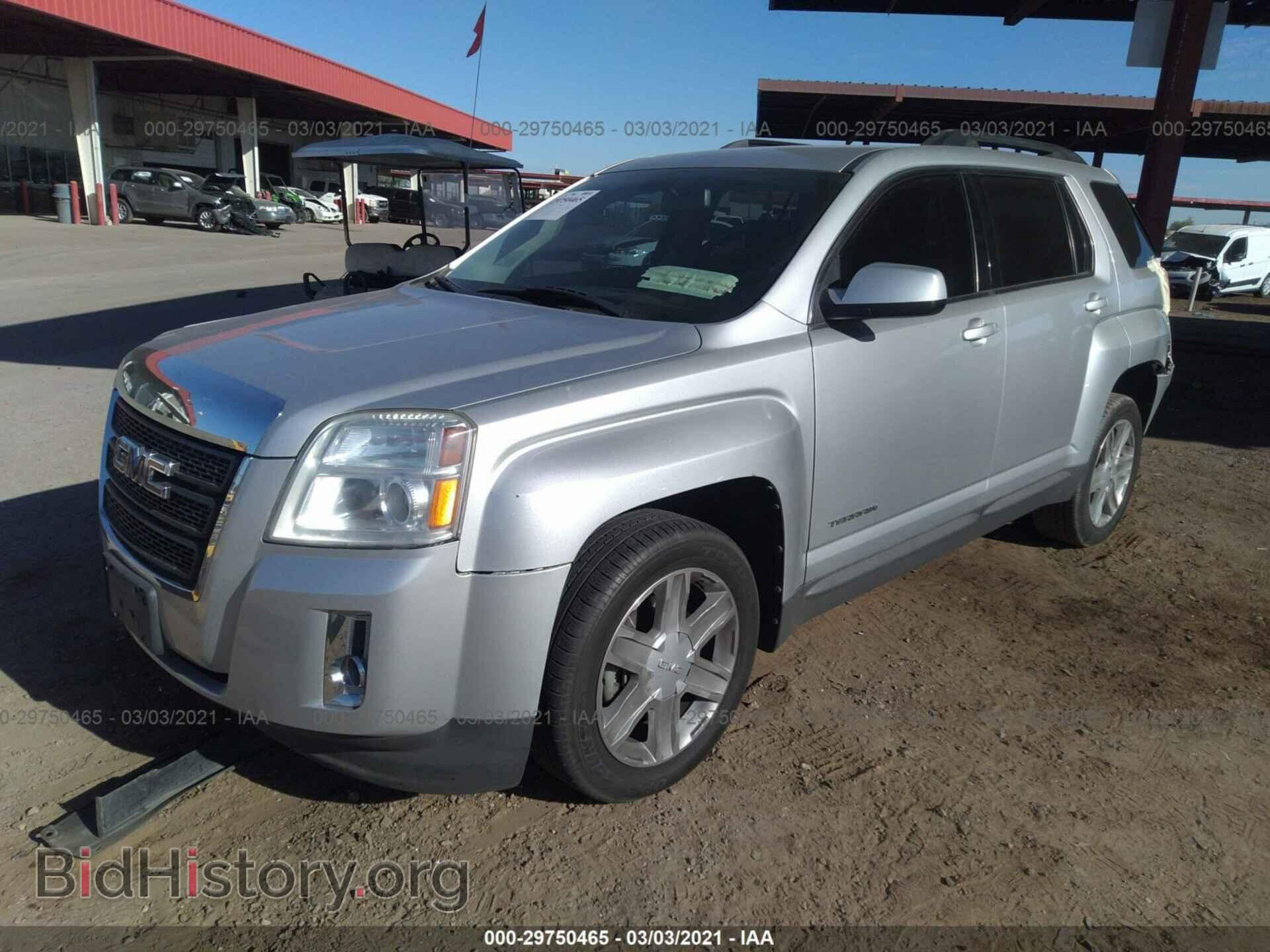2011 GMC TERRAIN - VIN: 2CTALUECXB6337246 - Photo 2