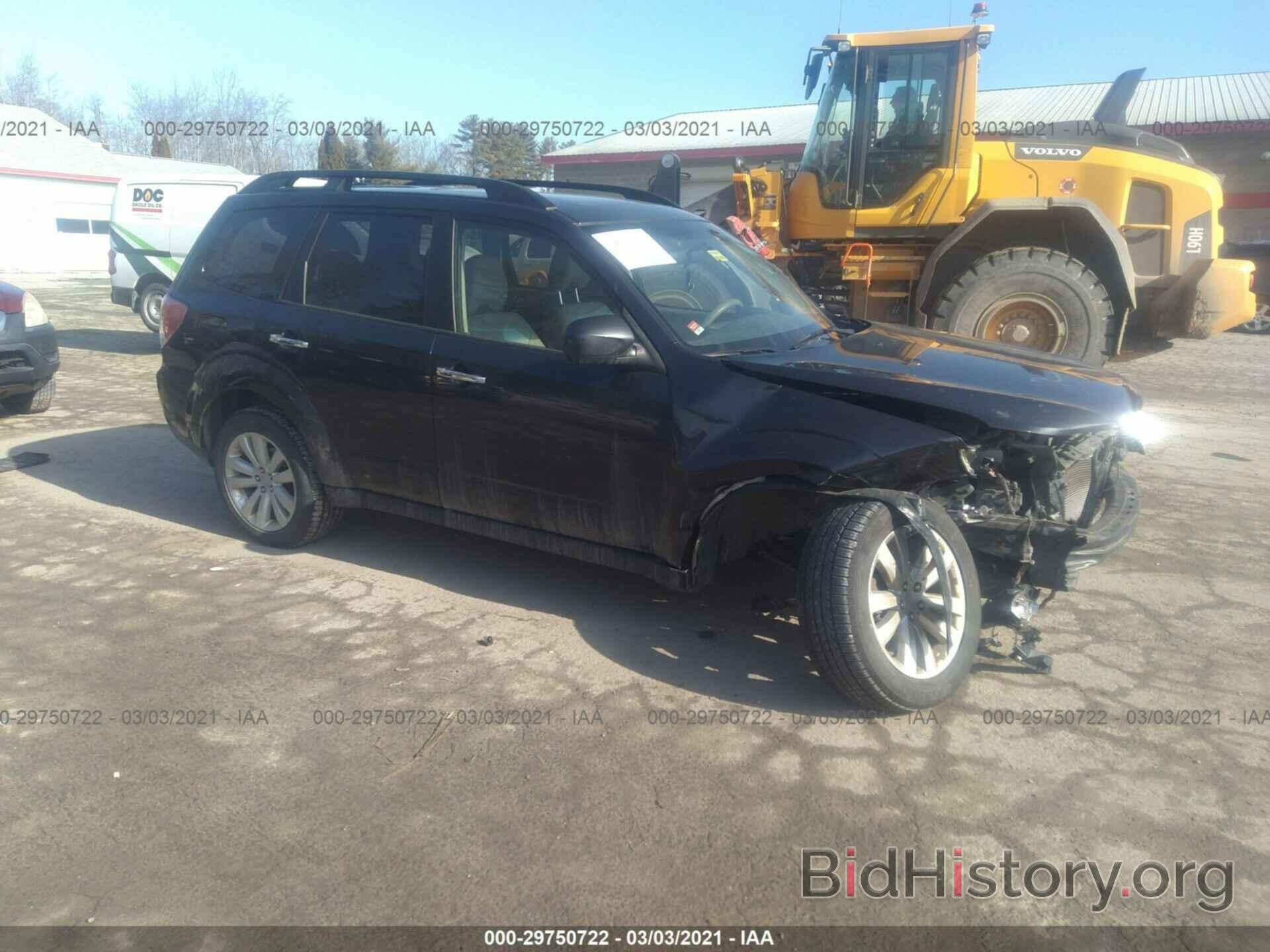 Photo JF2SHADC3DH437088 - SUBARU FORESTER 2013