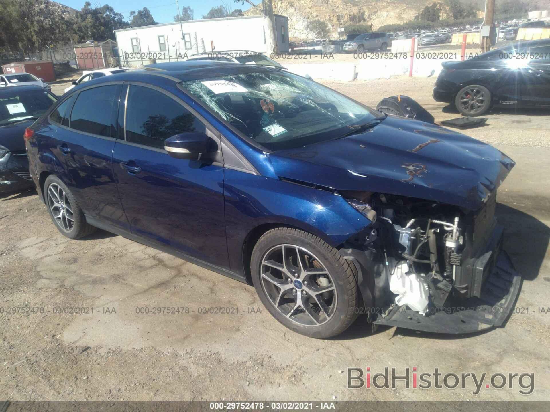Photo 1FADP3H28HL245519 - FORD FOCUS 2017