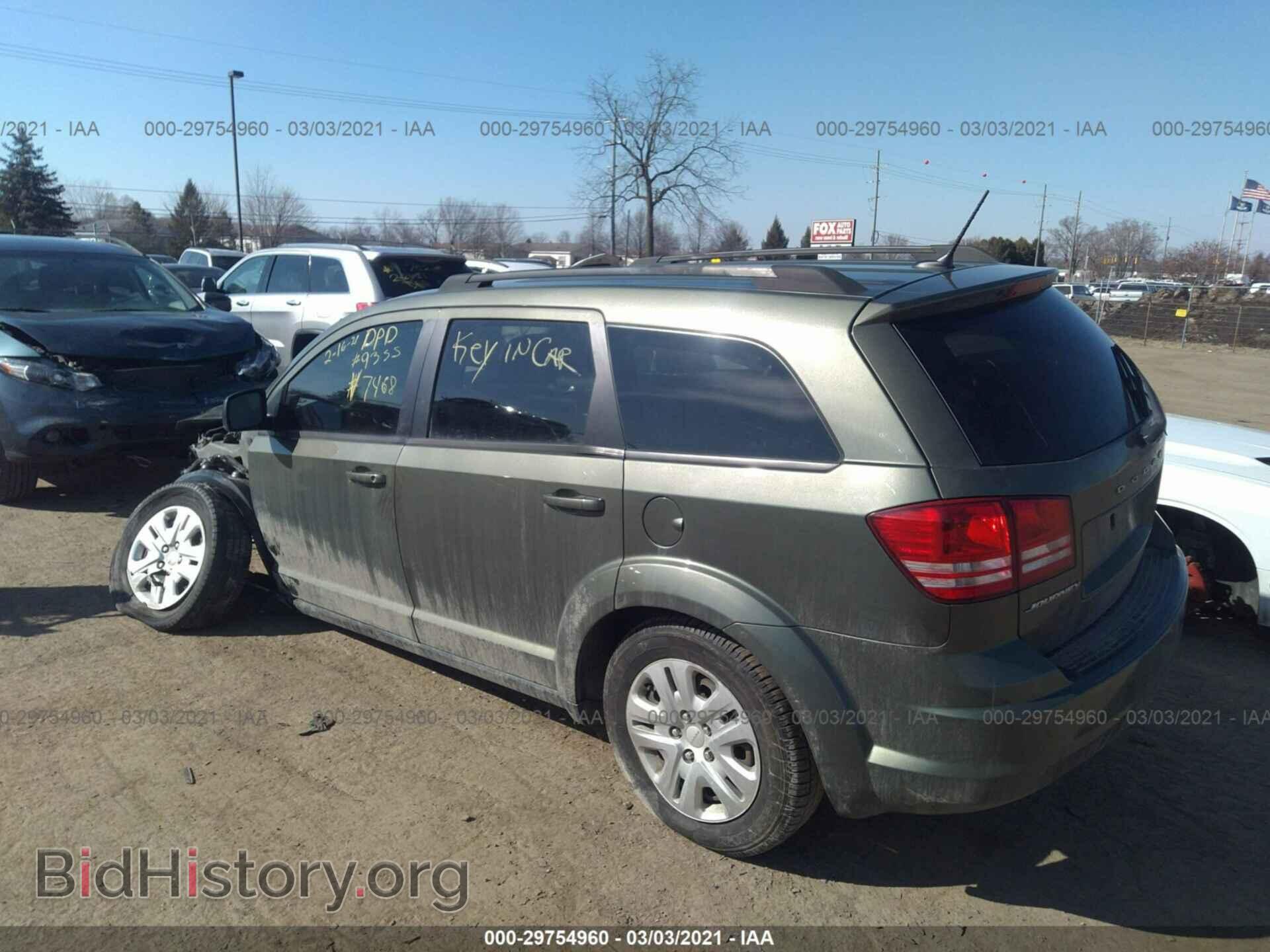 2017 DODGE JOURNEY - VIN: 3C4PDCAB6HT617468 - Фото 3
