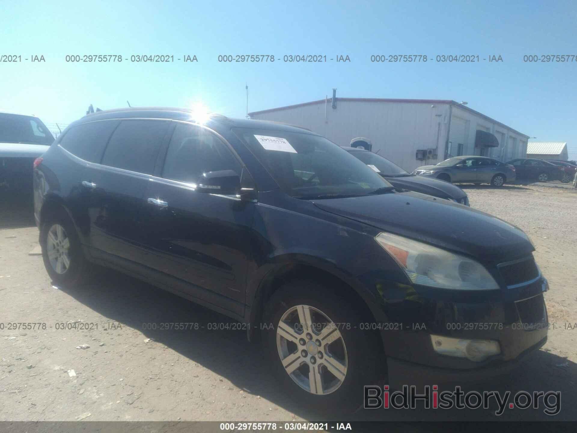 Photo 1GNKVGED8BJ337471 - CHEVROLET TRAVERSE 2011
