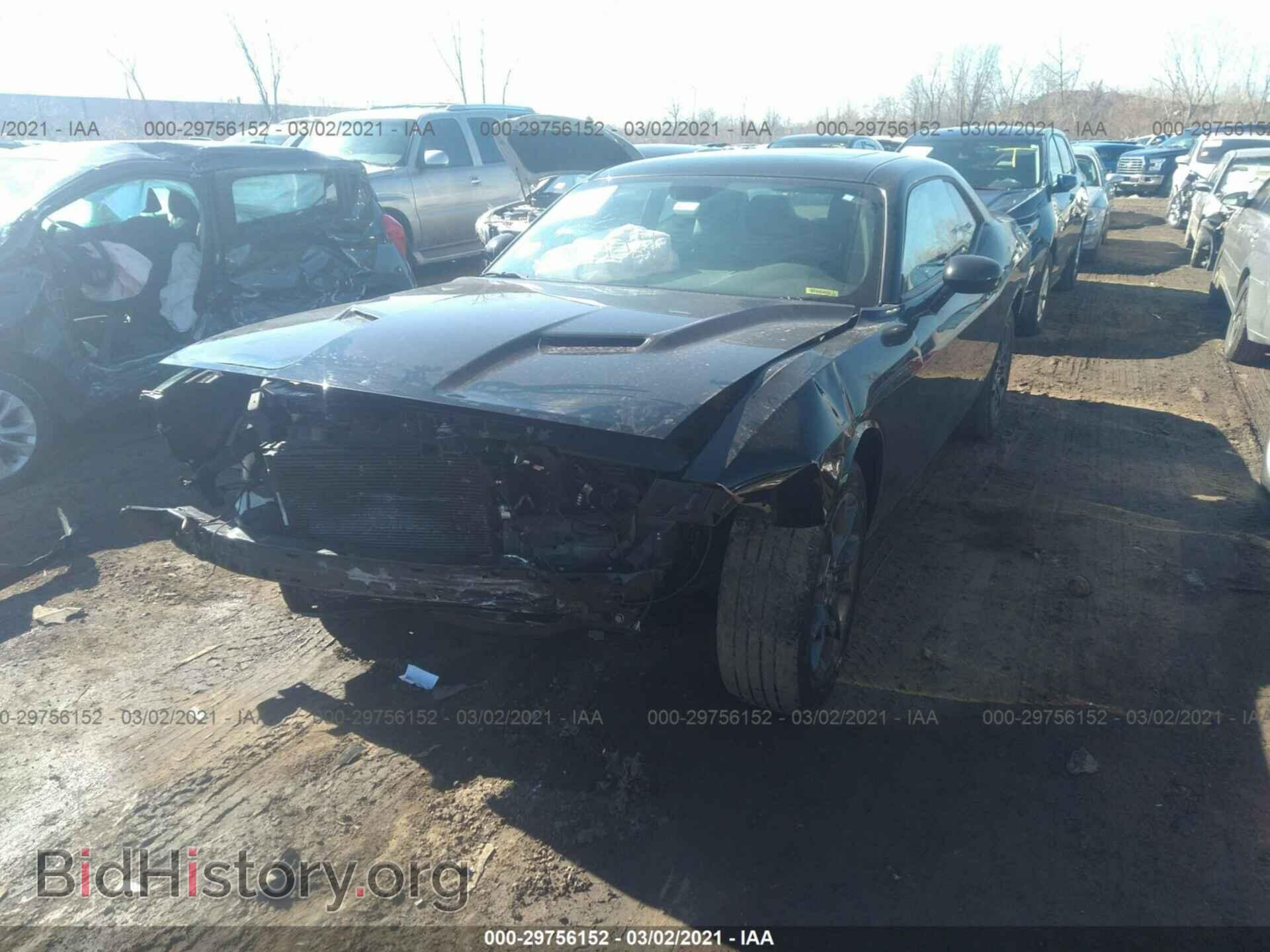 2018 DODGE CHALLENGER - VIN: 2C3CDZGG2JH328482 - Фото 2
