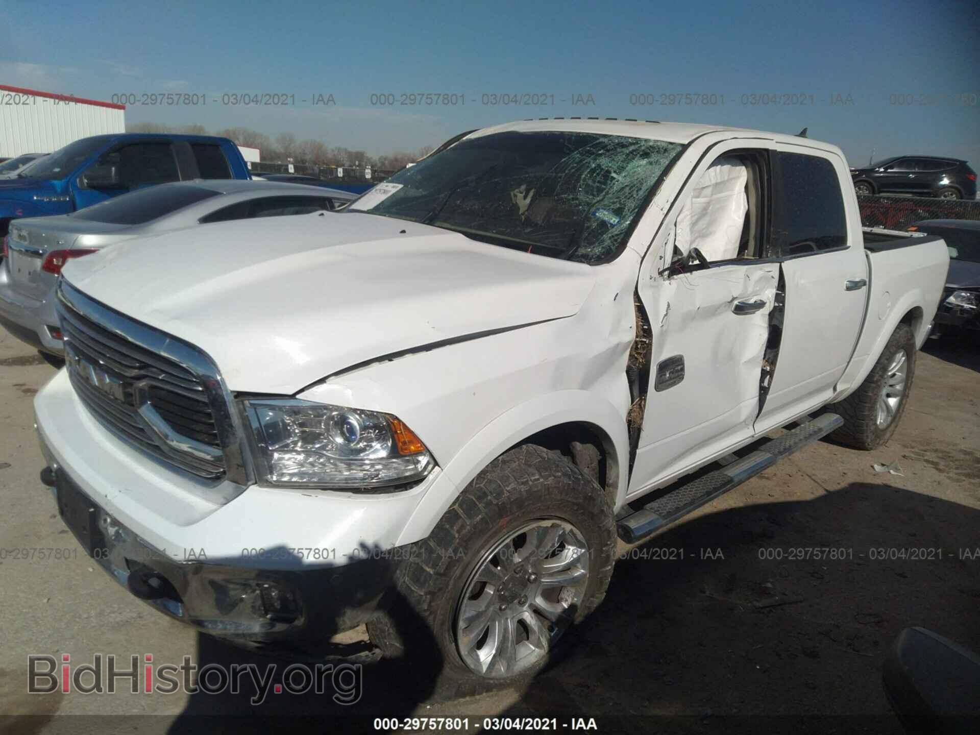 2017 RAM 1500 - VIN: 1C6RR7PT0HS721819 - Фото 2