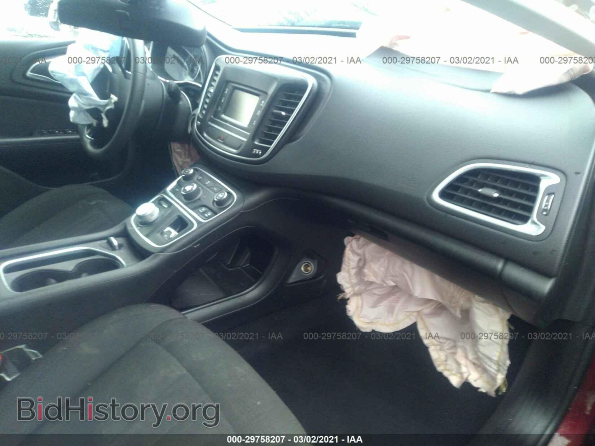 2016 CHRYSLER 200 - VIN: 1C3CCCAB2GN165796 - Фото 5