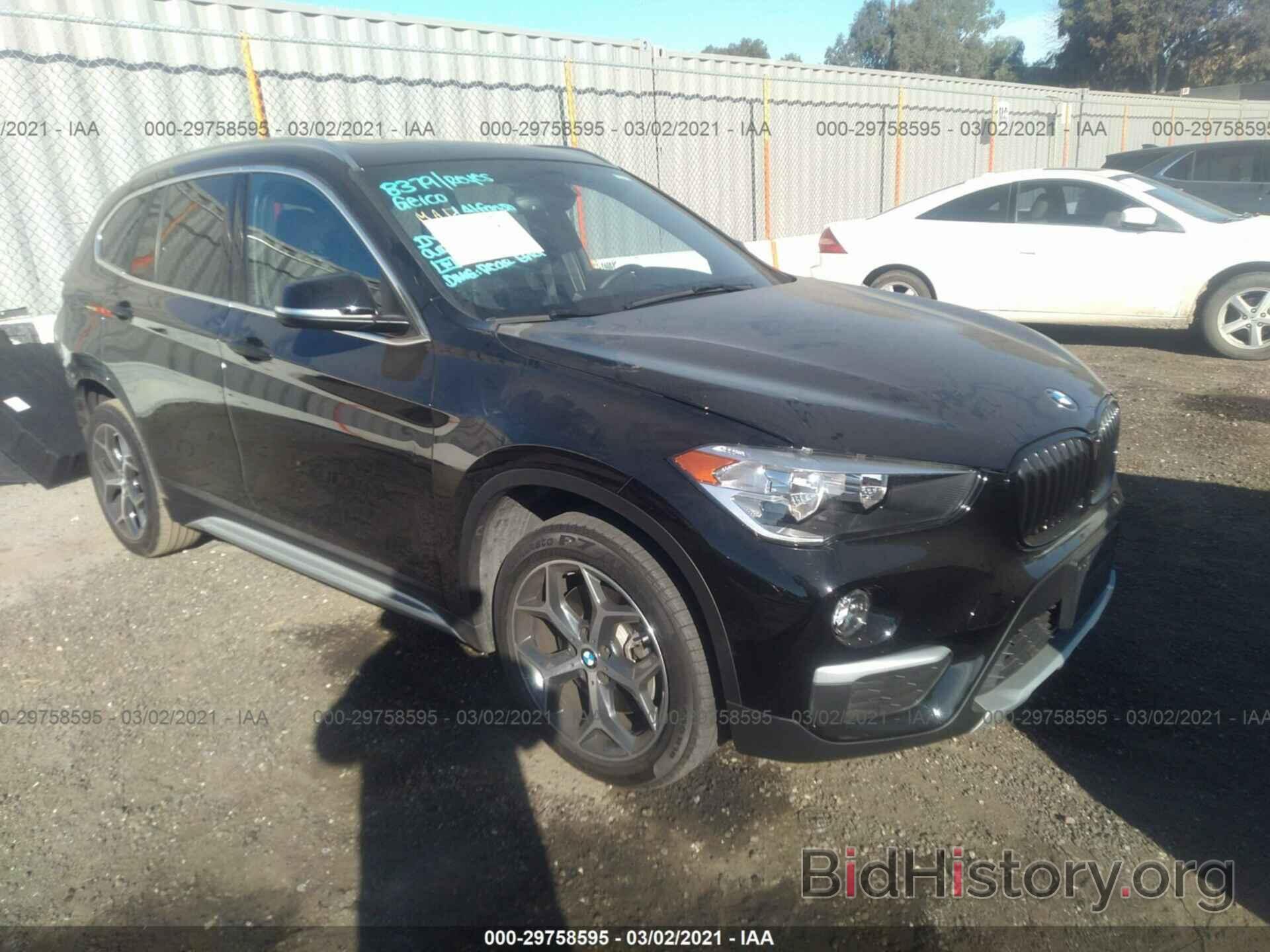 Photo WBXHU7C34J5L06762 - BMW X1 2018