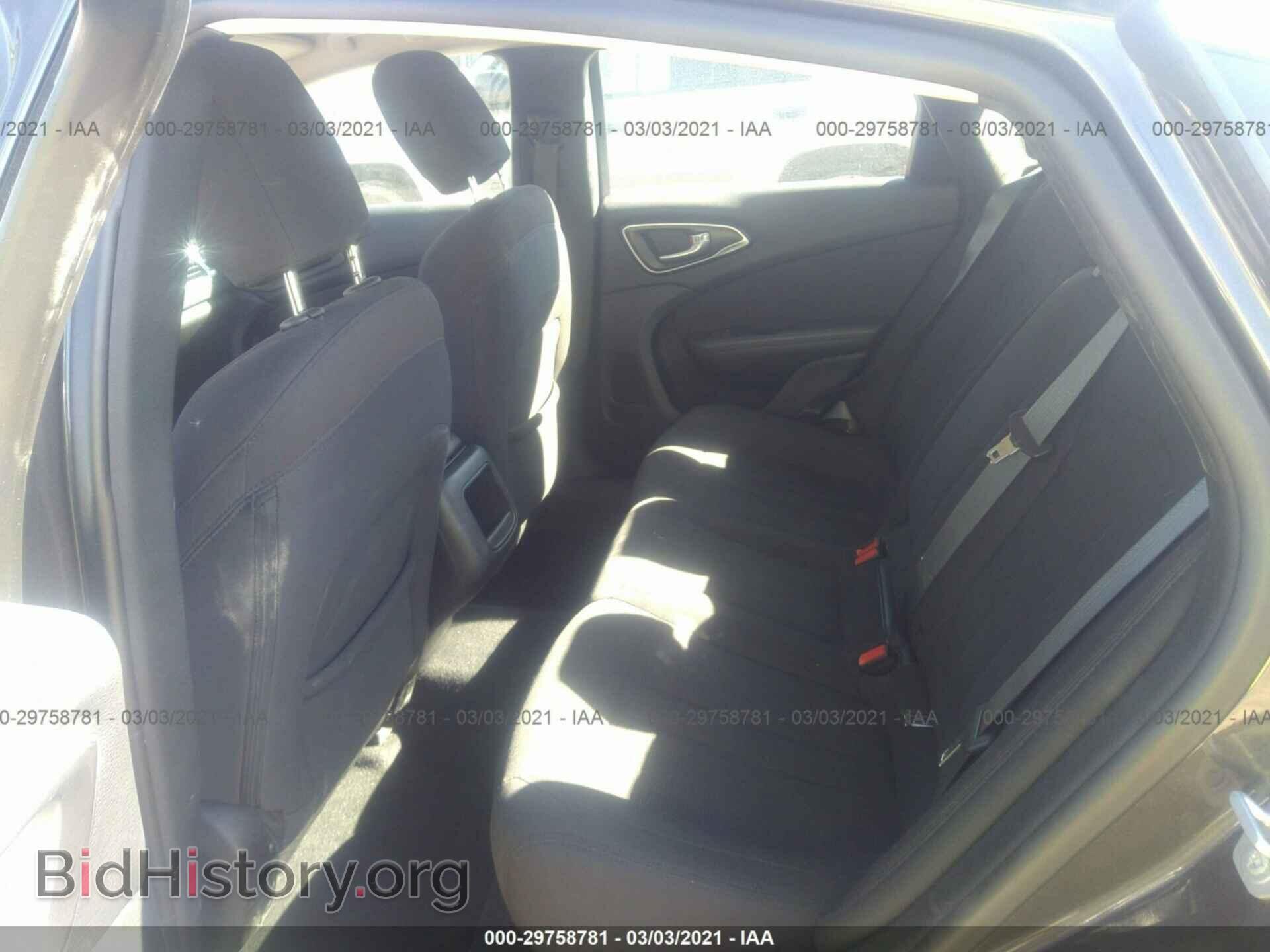 2016 CHRYSLER 200 - VIN: 1C3CCCAB7GN125889 - Photo 8