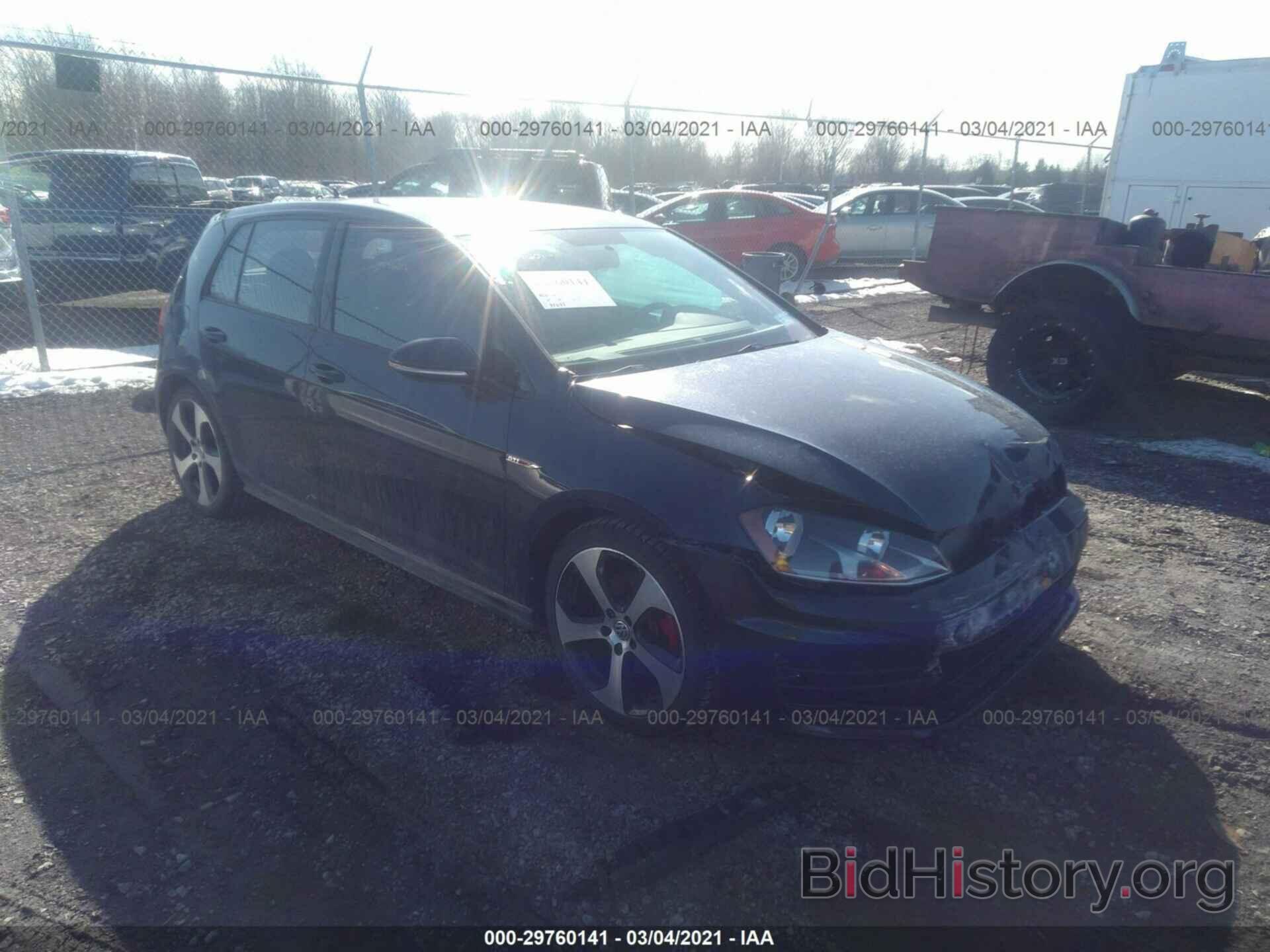 Photo 3VW5T7AU8HM077020 - VOLKSWAGEN GOLF GTI 2017