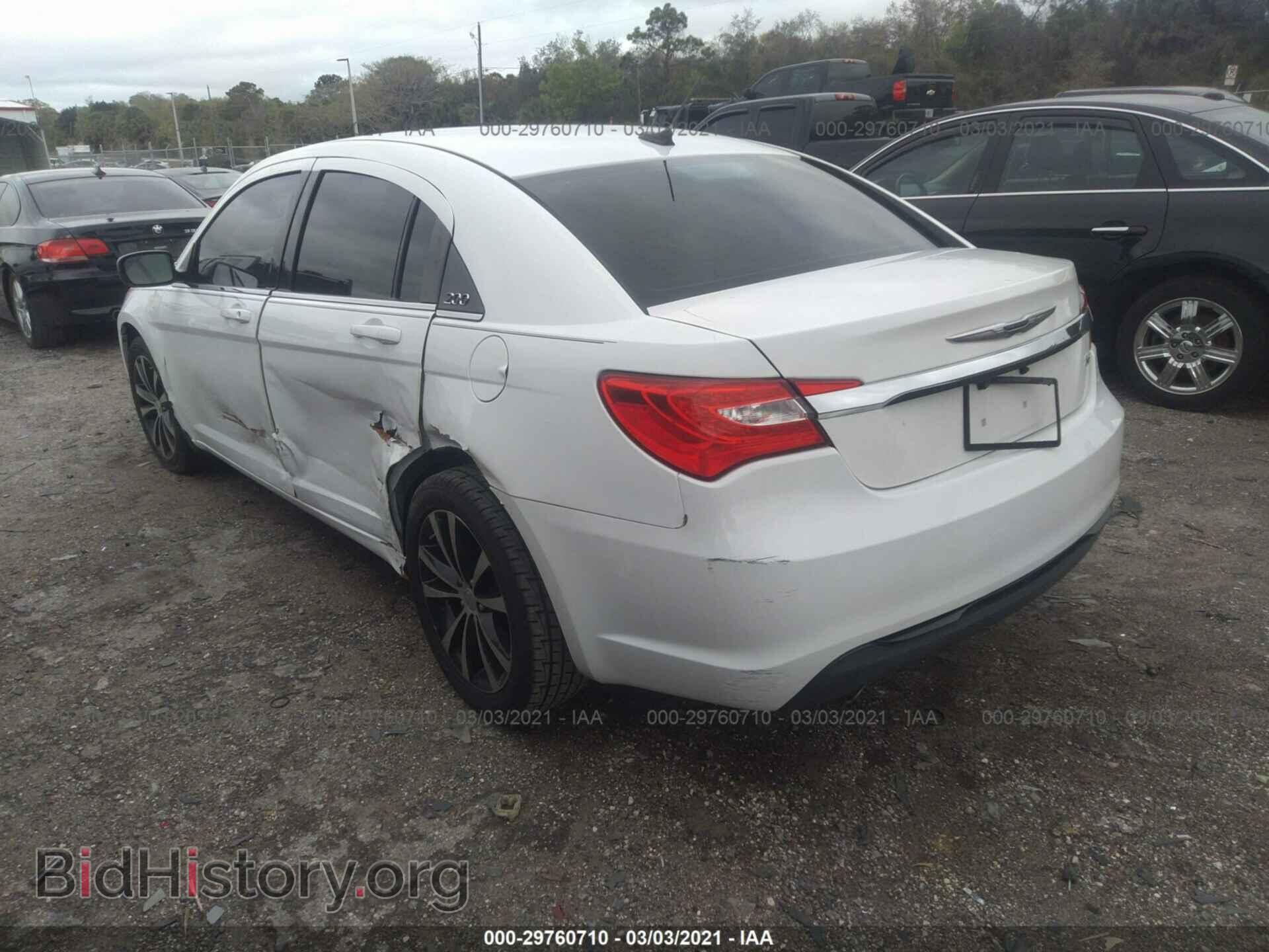 2014 CHRYSLER 200 - VIN: 1C3CCBBG4EN179071 - Фото 3