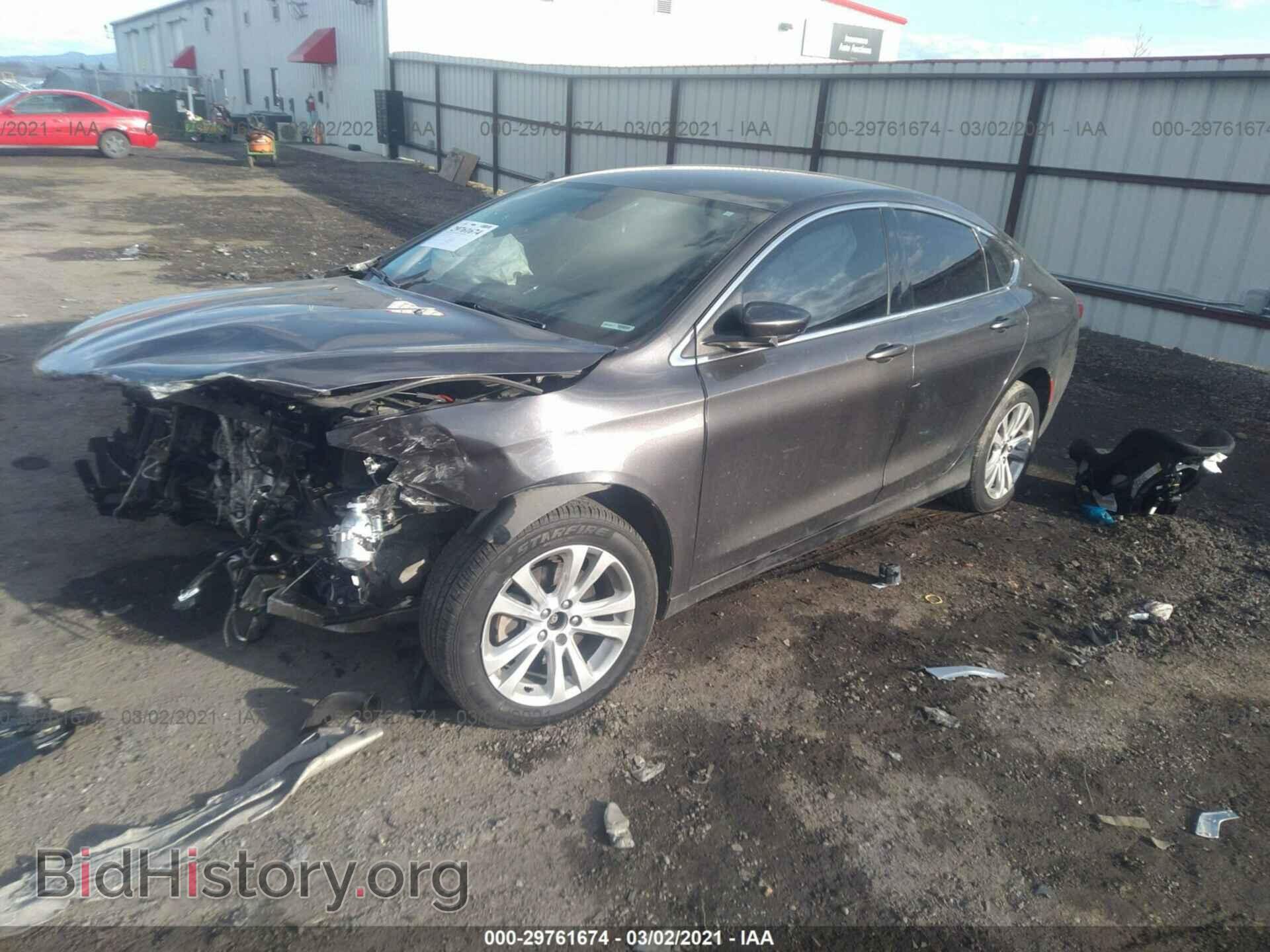 2015 CHRYSLER 200 - VIN: 1C3CCCFB2FN609296 - Photo 2