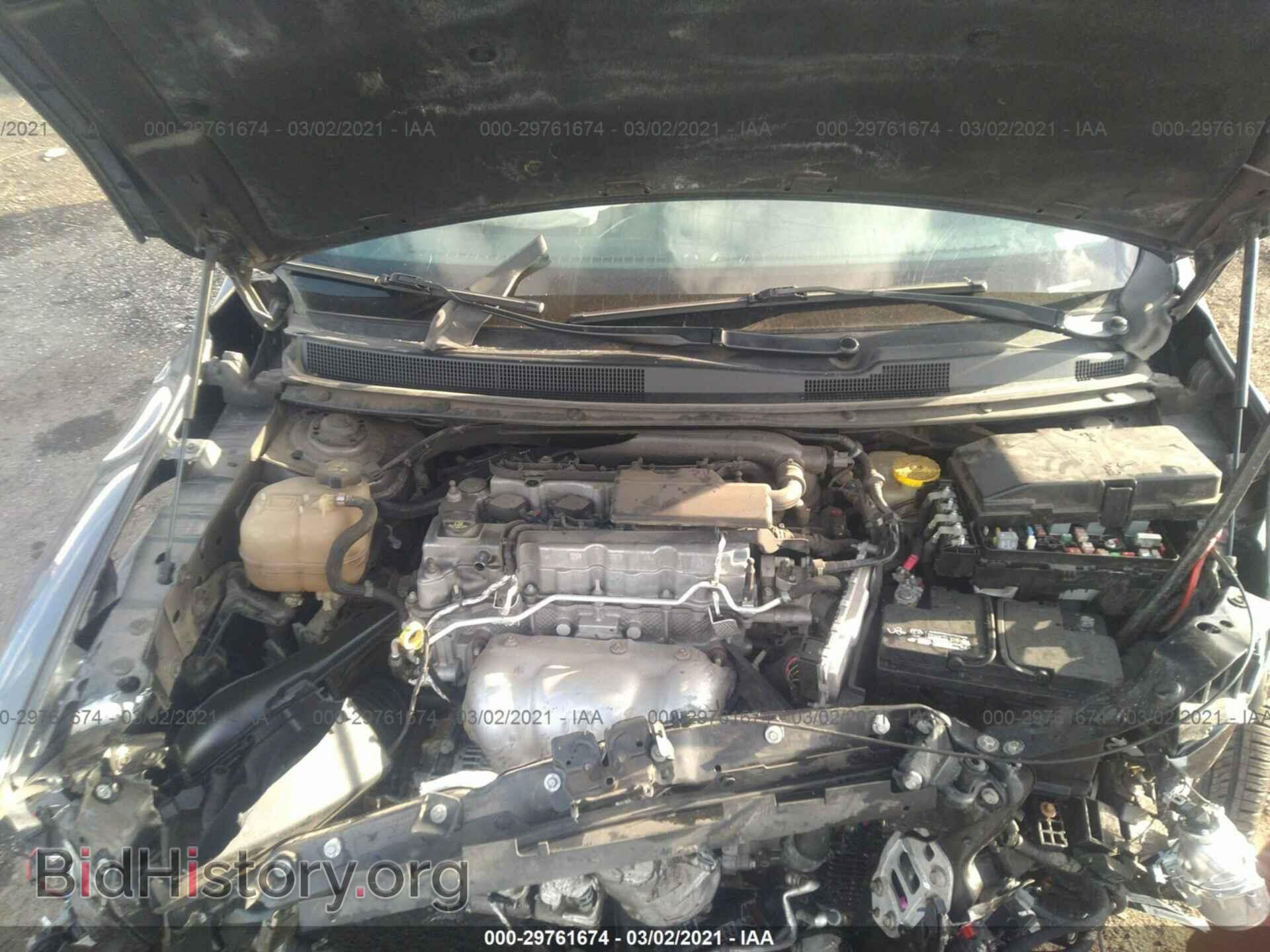 2015 CHRYSLER 200 - VIN: 1C3CCCFB2FN609296 - Photo 10