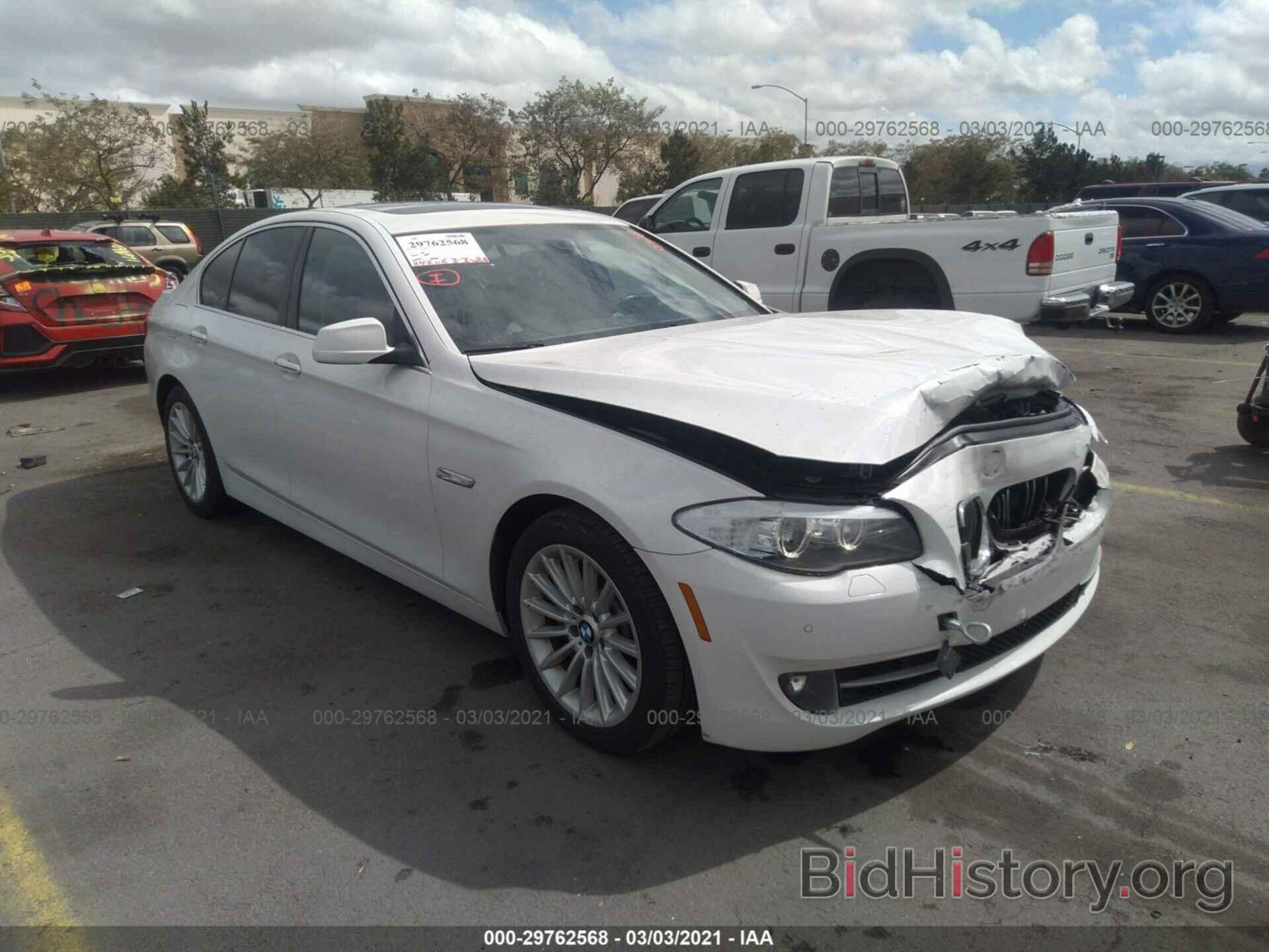 Photo WBAFR7C52DC824664 - BMW 5 SERIES 2013