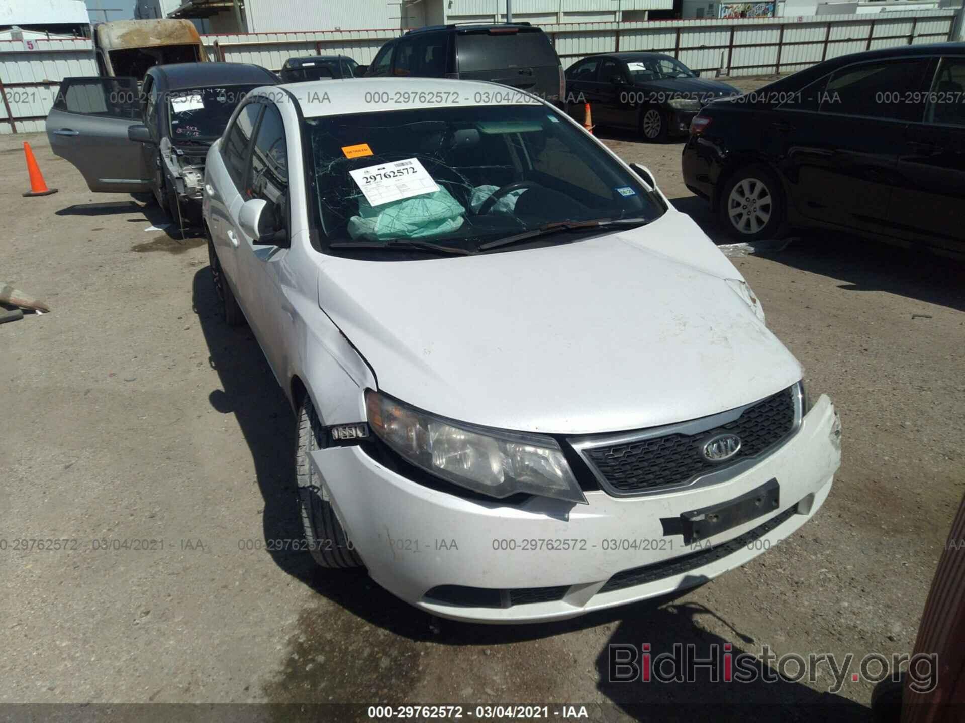 Photo KNAFU4A22B5387112 - KIA FORTE 2011