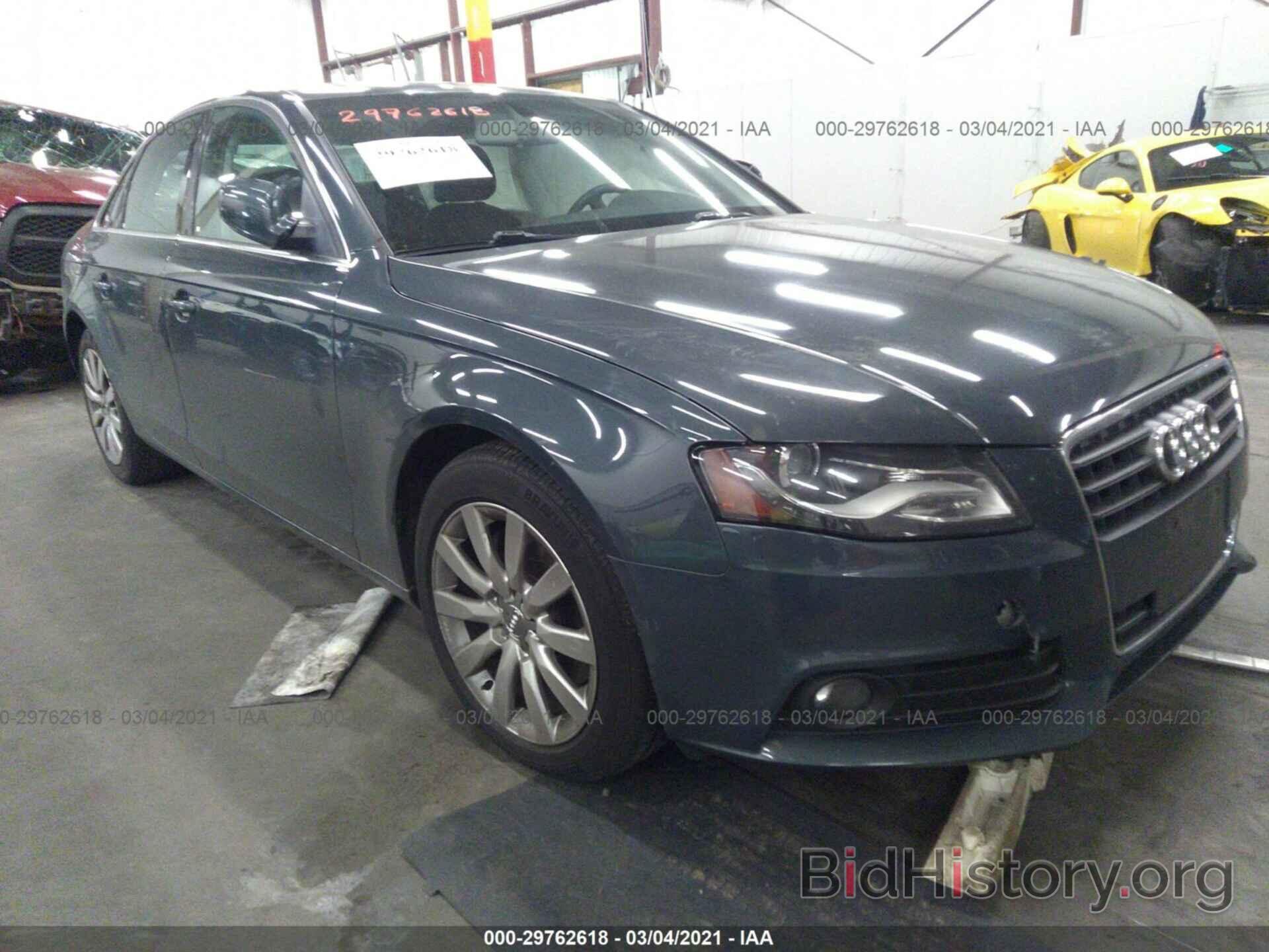 Photo WAUEFAFL4AN056326 - AUDI A4 2010