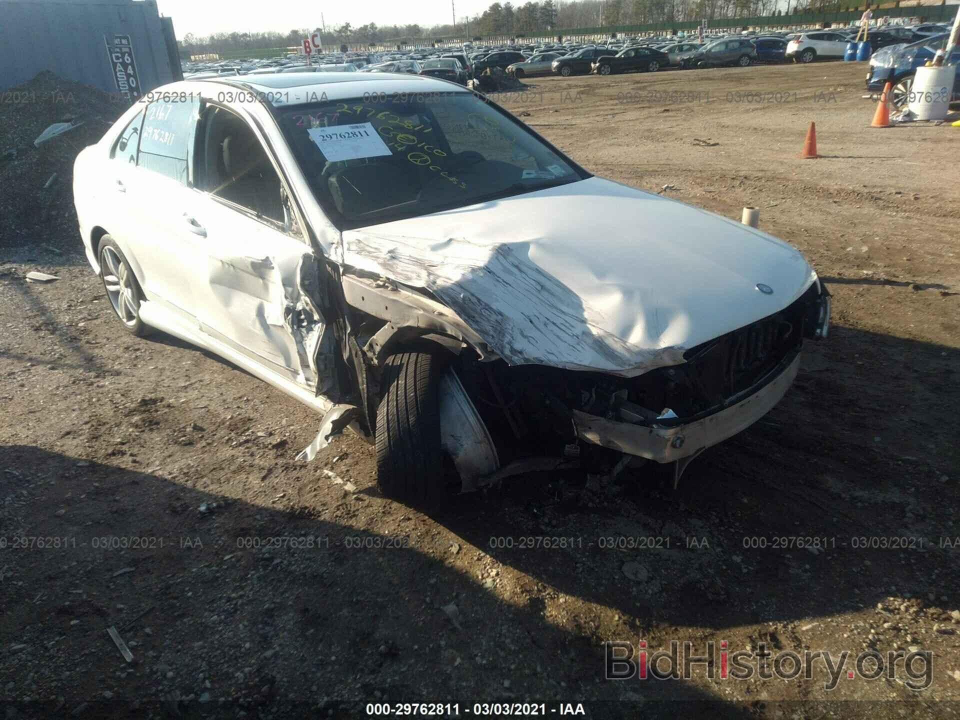 Photo WDDGF8AB1ER305723 - MERCEDES-BENZ C-CLASS 2014