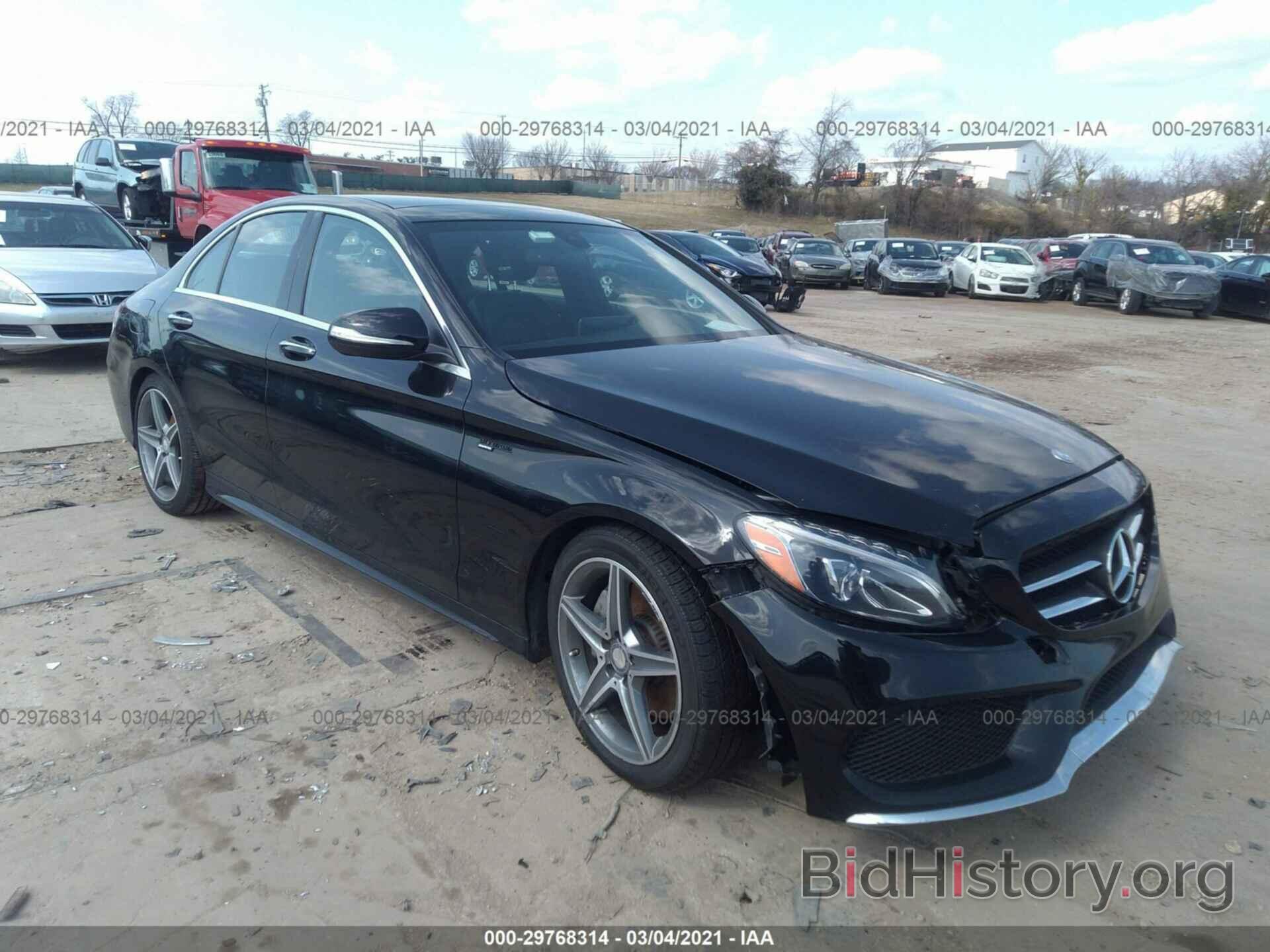 Photo 55SWF6GB5FU025990 - MERCEDES-BENZ C-CLASS 2015