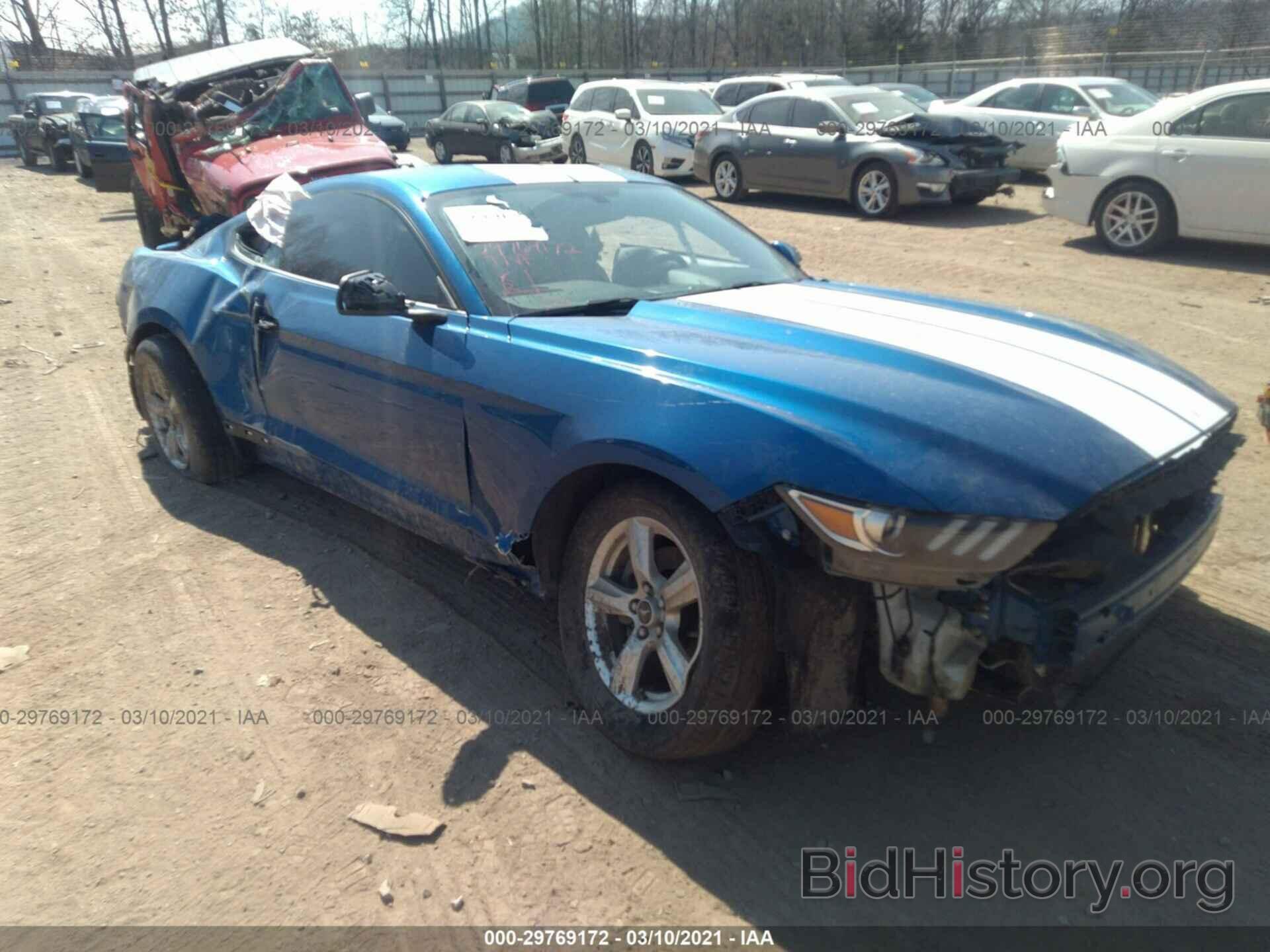 Photo 1FA6P8AMXH5238450 - FORD MUSTANG 2017