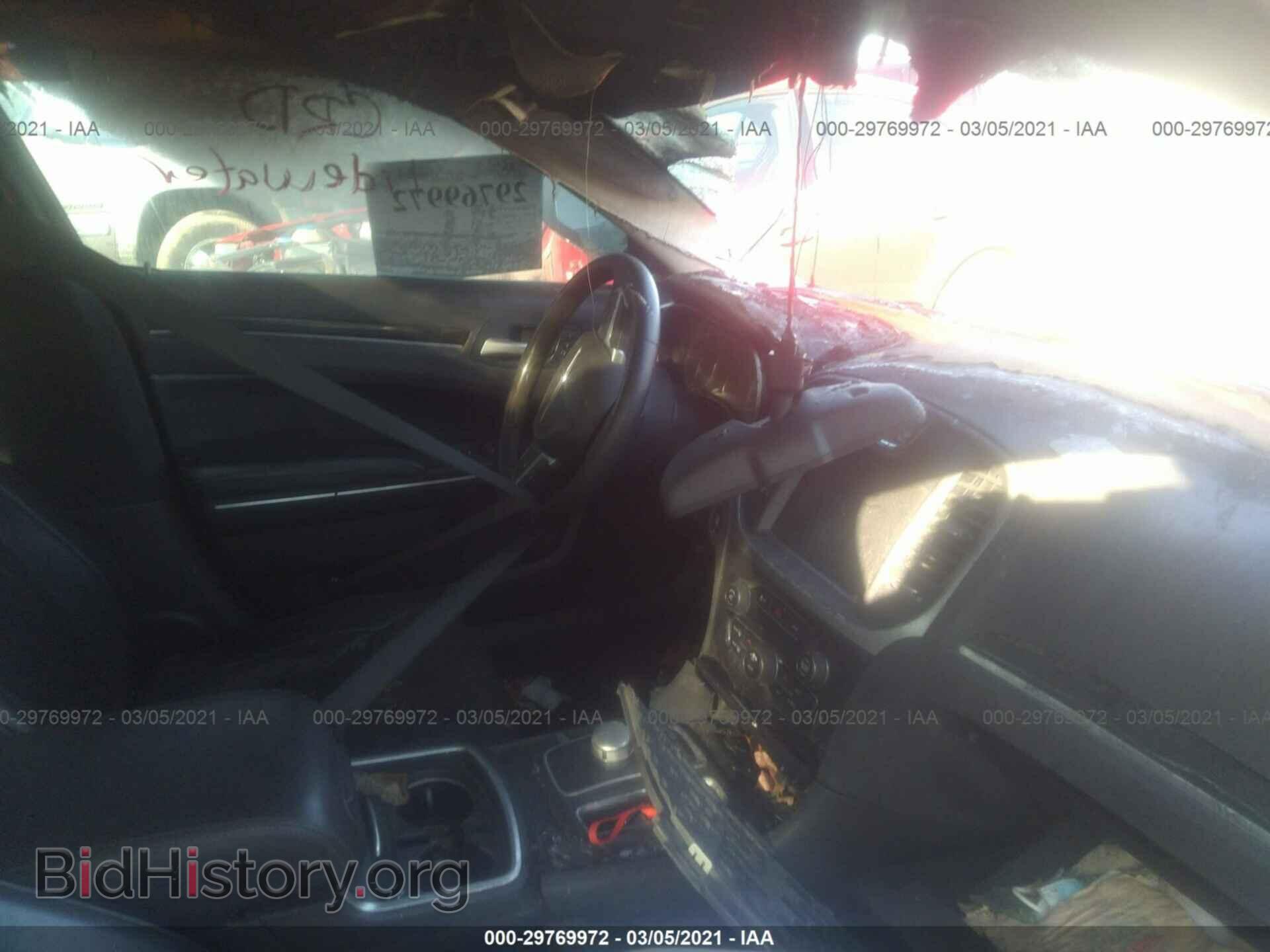 2016 CHRYSLER 300 - VIN: 2C3CCAEG3GH334033 - Фото 5