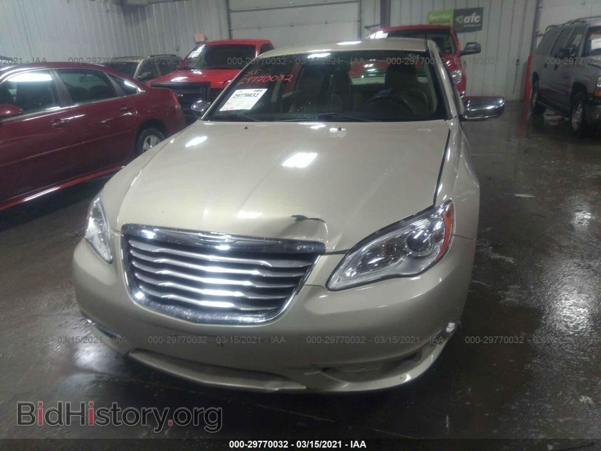 2013 CHRYSLER 200 - VIN: 1C3CCBCG2DN593625 - Фото 6