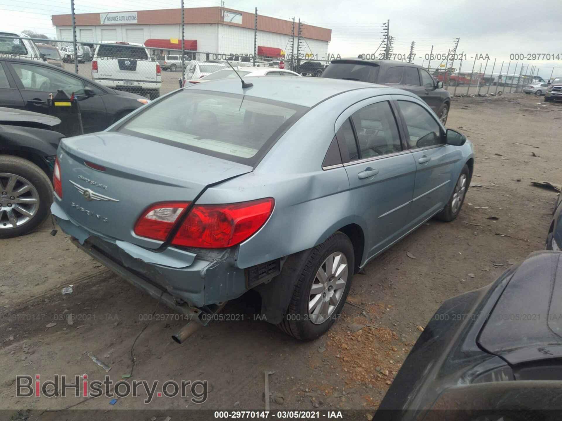 2009 CHRYSLER SEBRING - VIN: 1C3LC46B29N530382 - Фото 4