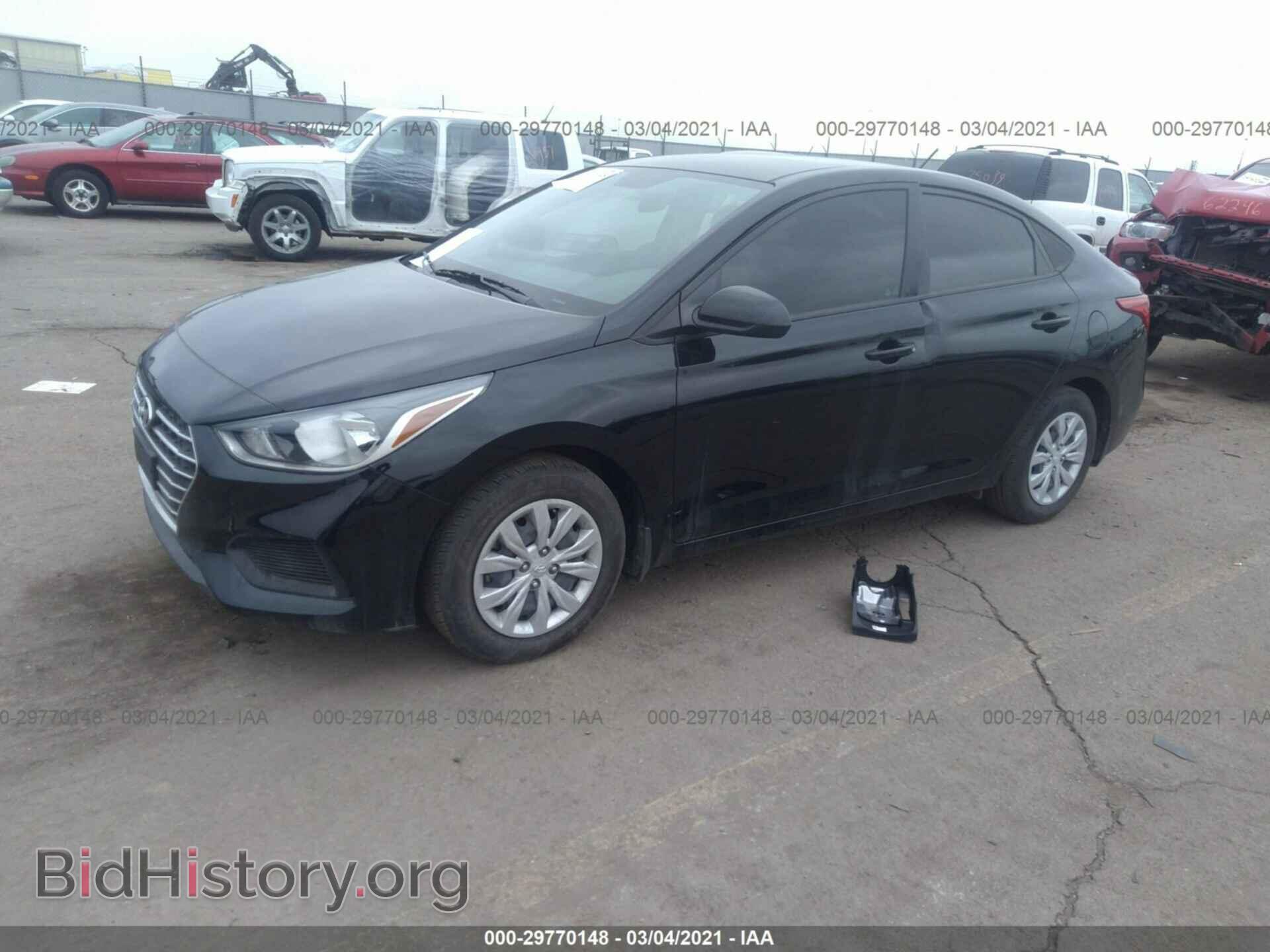 2020 HYUNDAI ACCENT - VIN: 3KPC24A68LE092911 - Фото 2