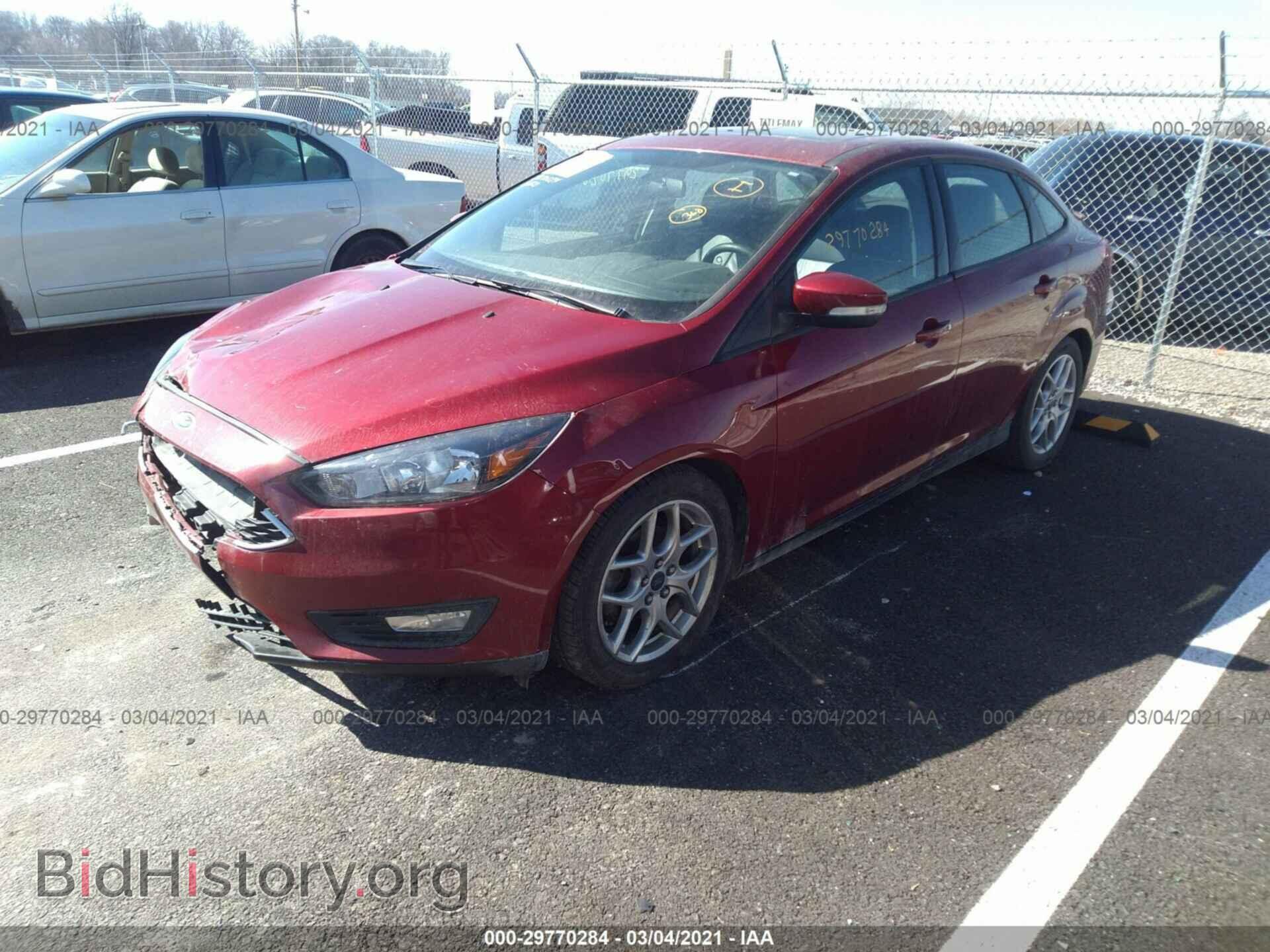 2015 FORD FOCUS - VIN: 1FADP3F2XFL379948 - Фото 2