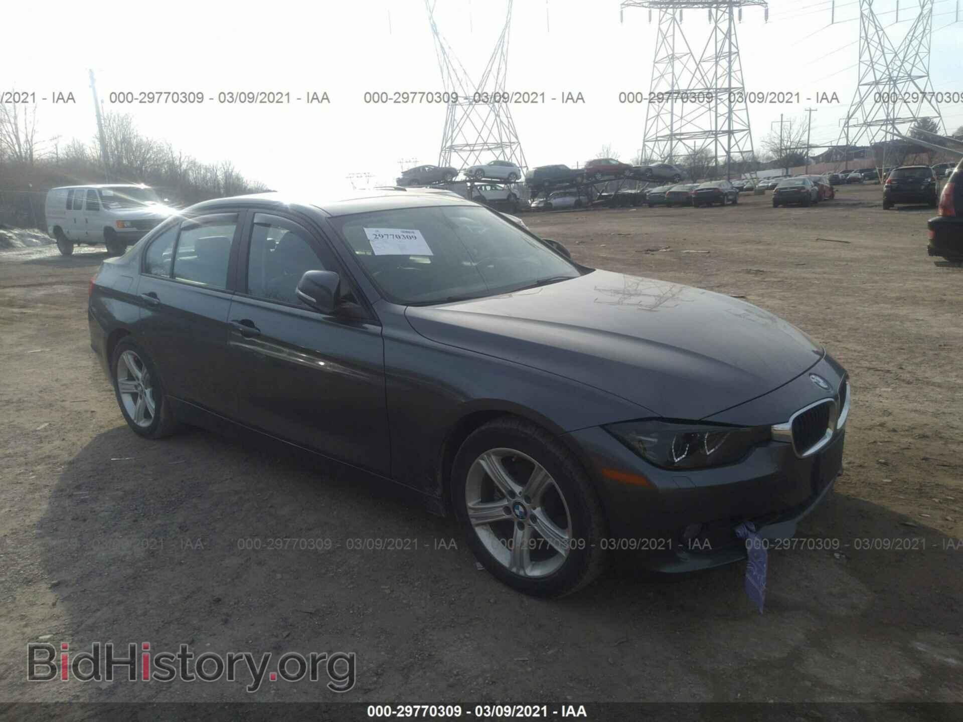 Фотография WBA3B5C57DF594890 - BMW 3 SERIES 2013