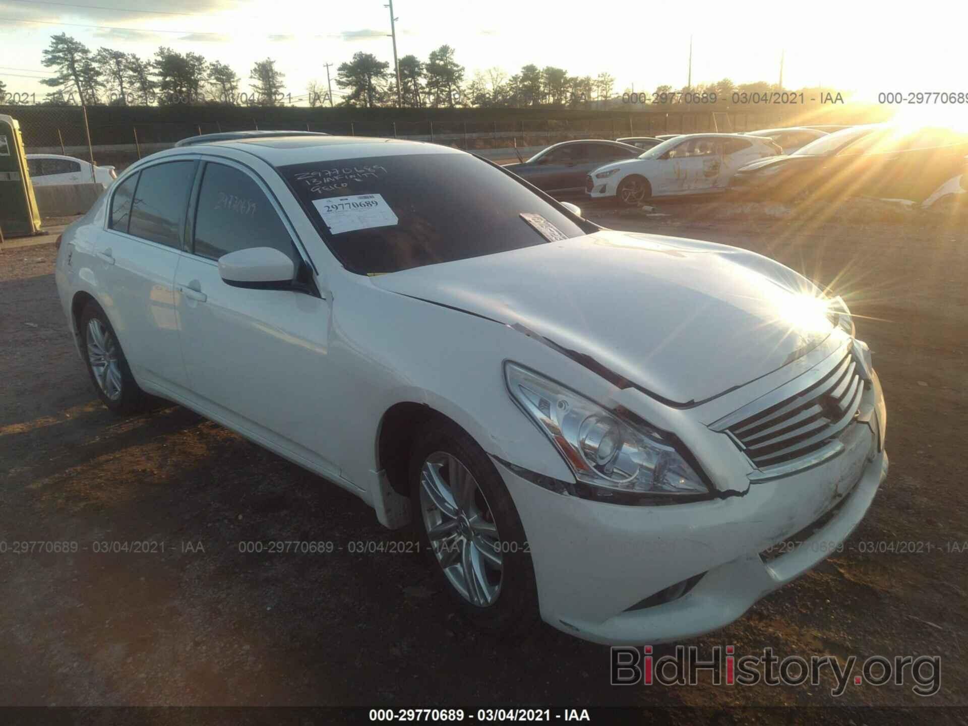 Фотография JN1CV6AR7DM770566 - INFINITI G37 SEDAN 2013