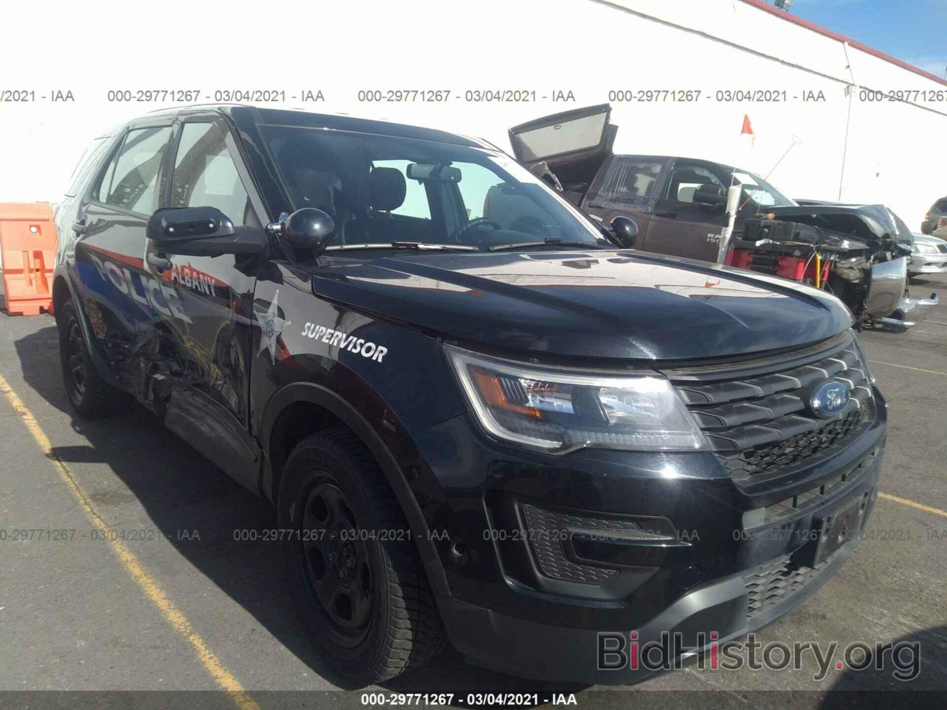 Photo 1FM5K8AR8JGC95297 - FORD POLICE INTERCEPTOR 2018