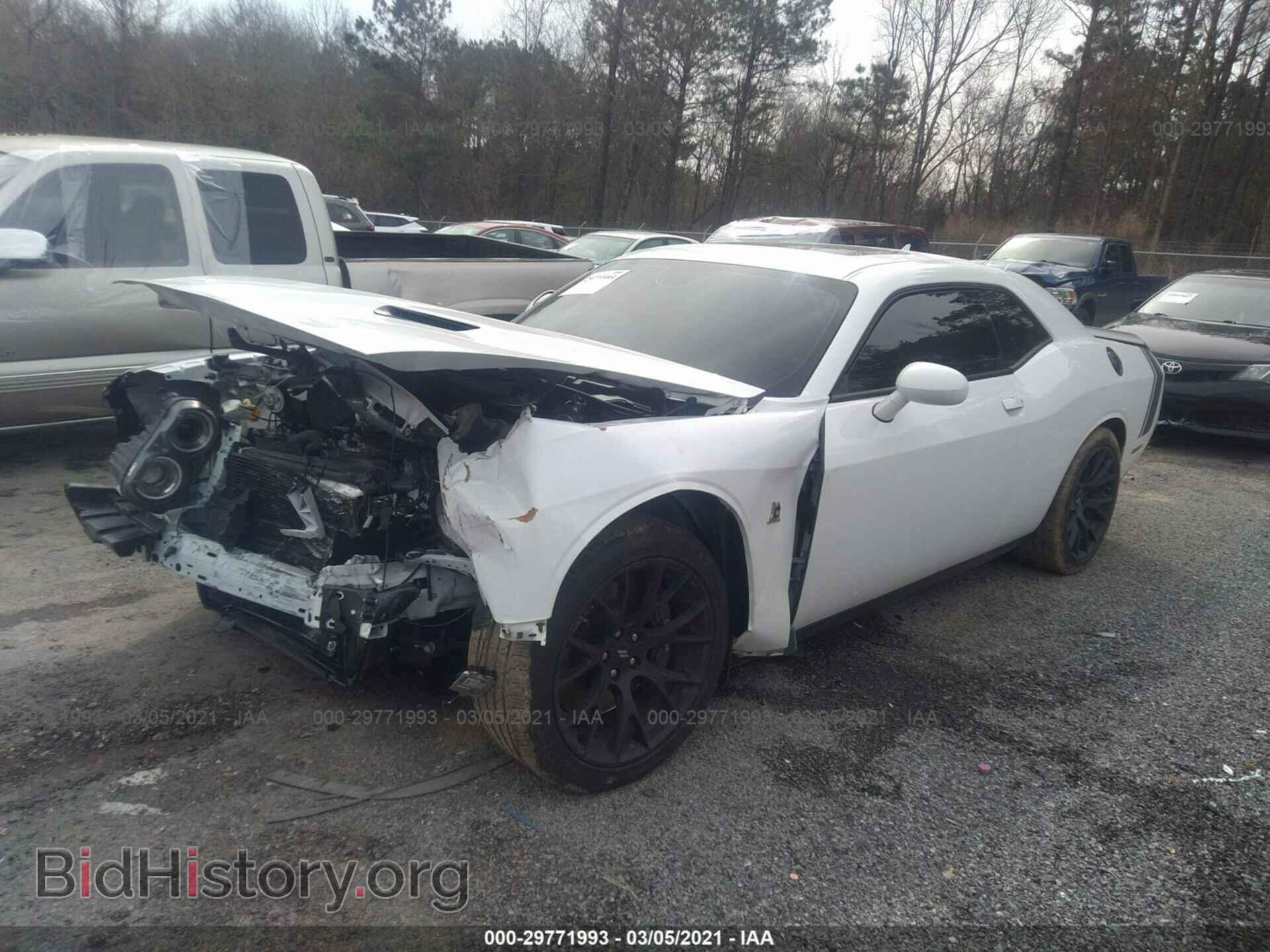 2017 DODGE CHALLENGER - VIN: 2C3CDZFJ4HH597963 - Photo 2