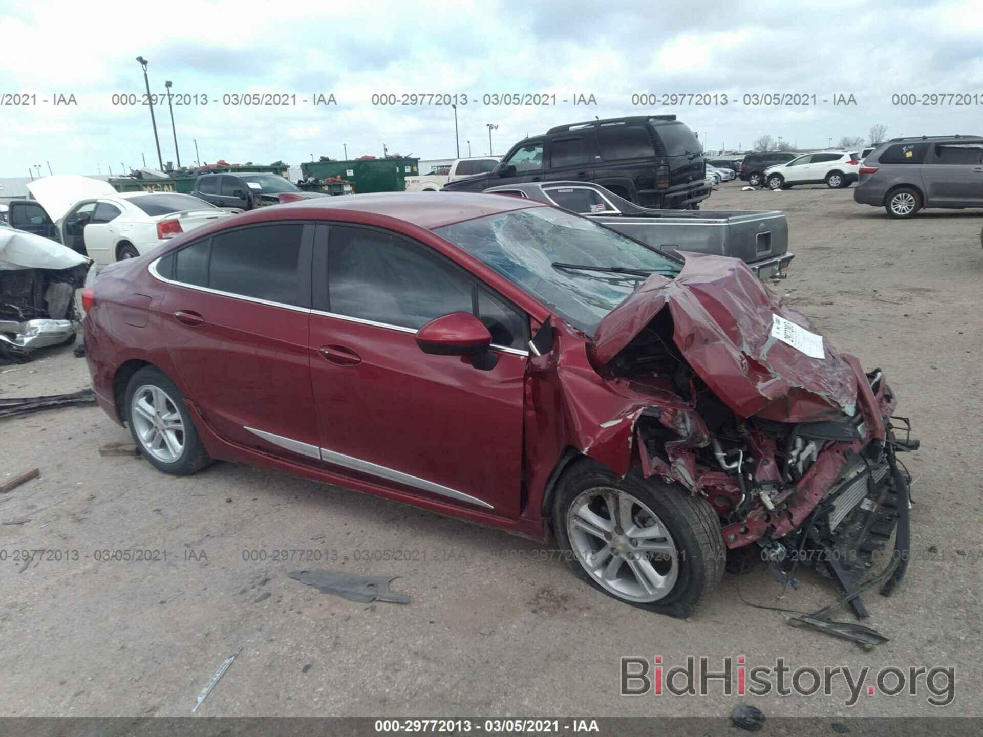 Photo 1G1BH5SE6J7231820 - CHEVROLET CRUZE 2018