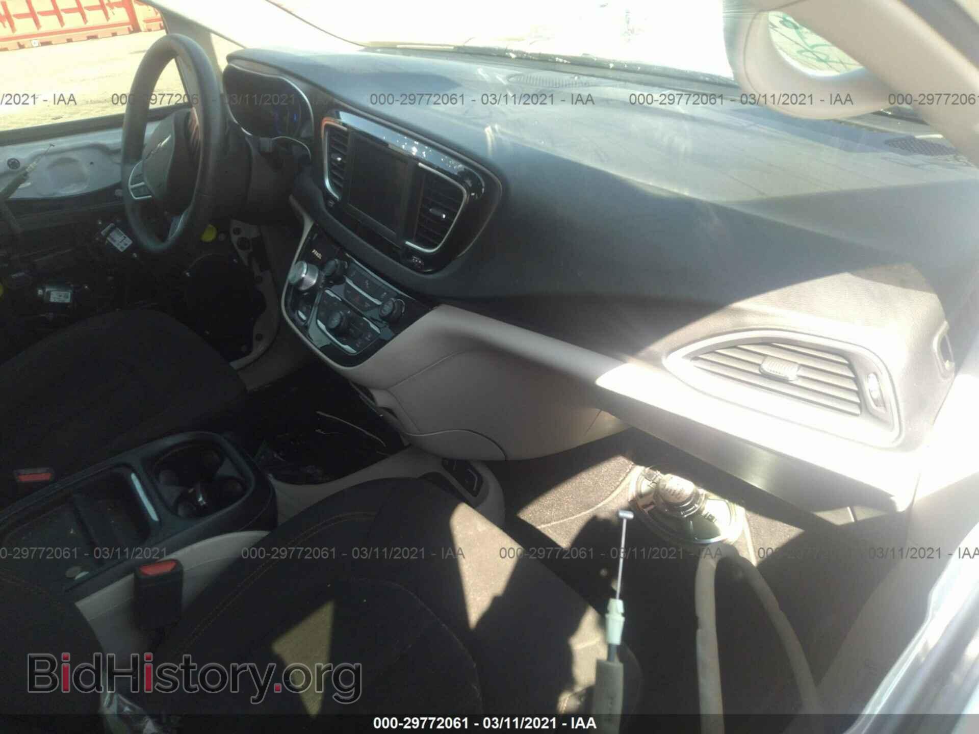 2018 CHRYSLER PACIFICA - VIN: 2C4RC1FG2JR278866 - Фото 5