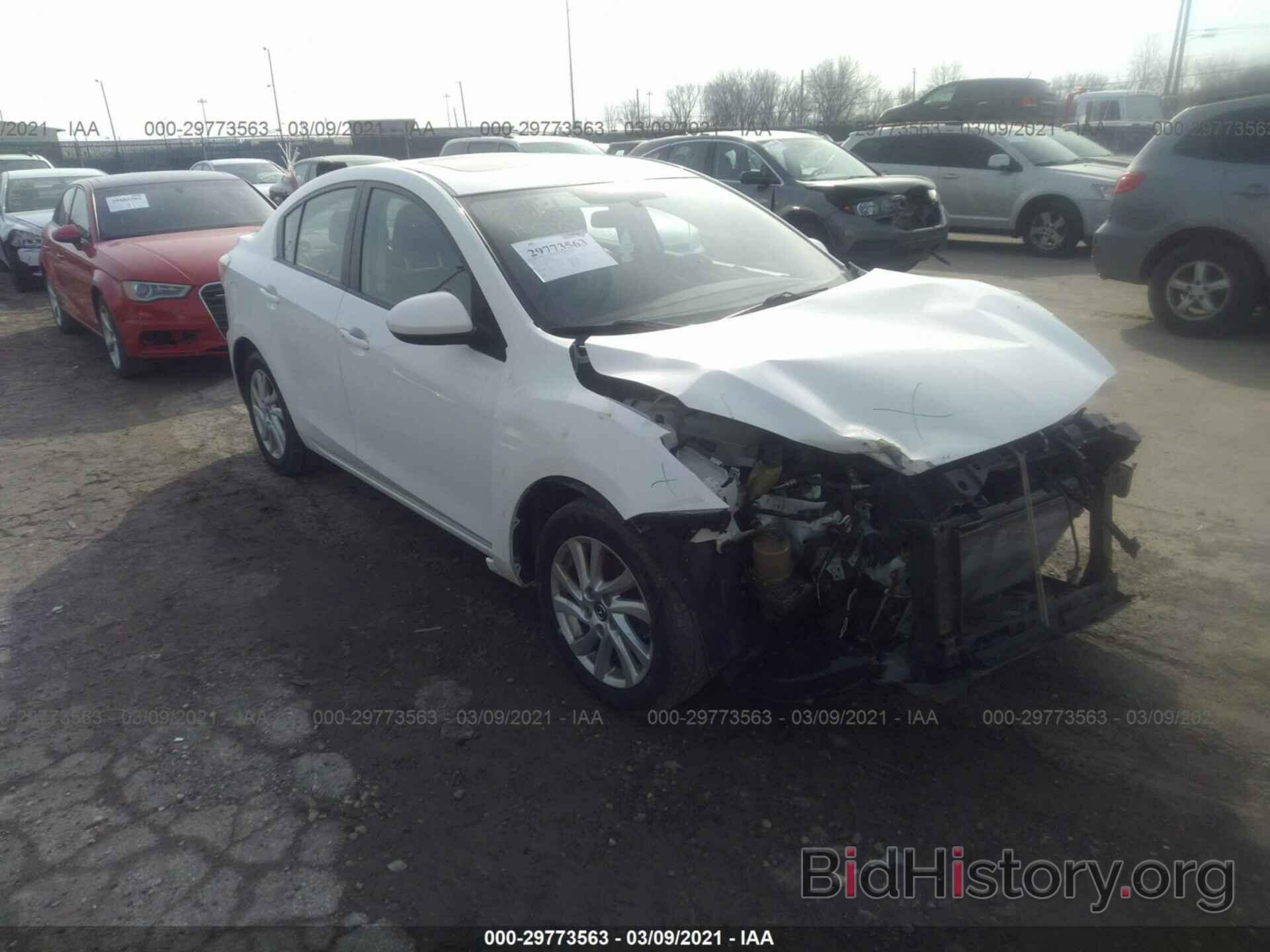 Photo JM1BL1W73D1815397 - MAZDA MAZDA3 2013