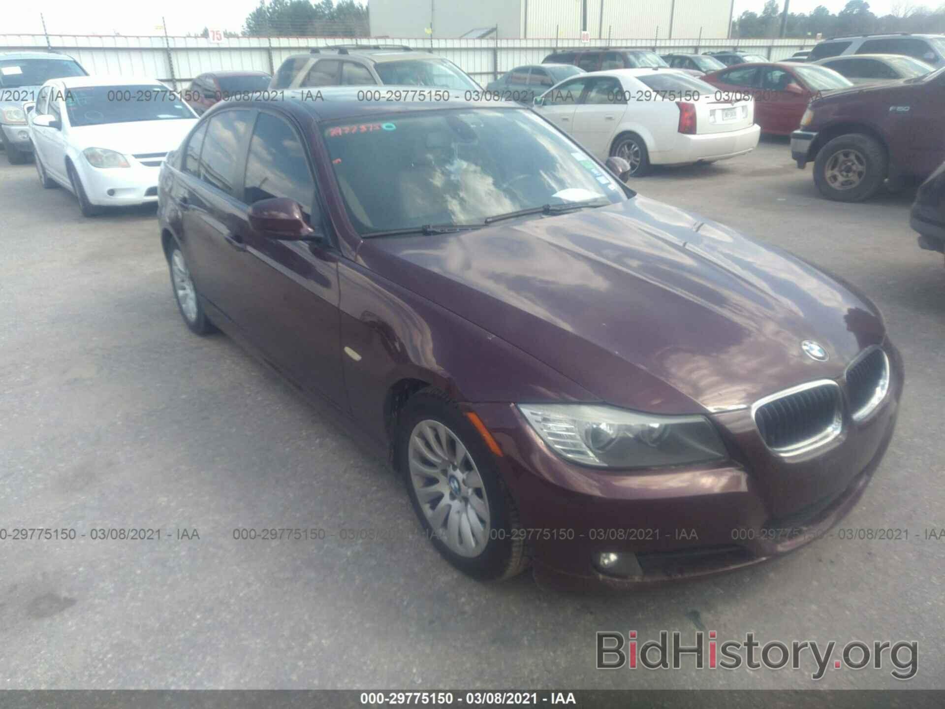 Photo WBAPH73529E128406 - BMW 3 SERIES 2009