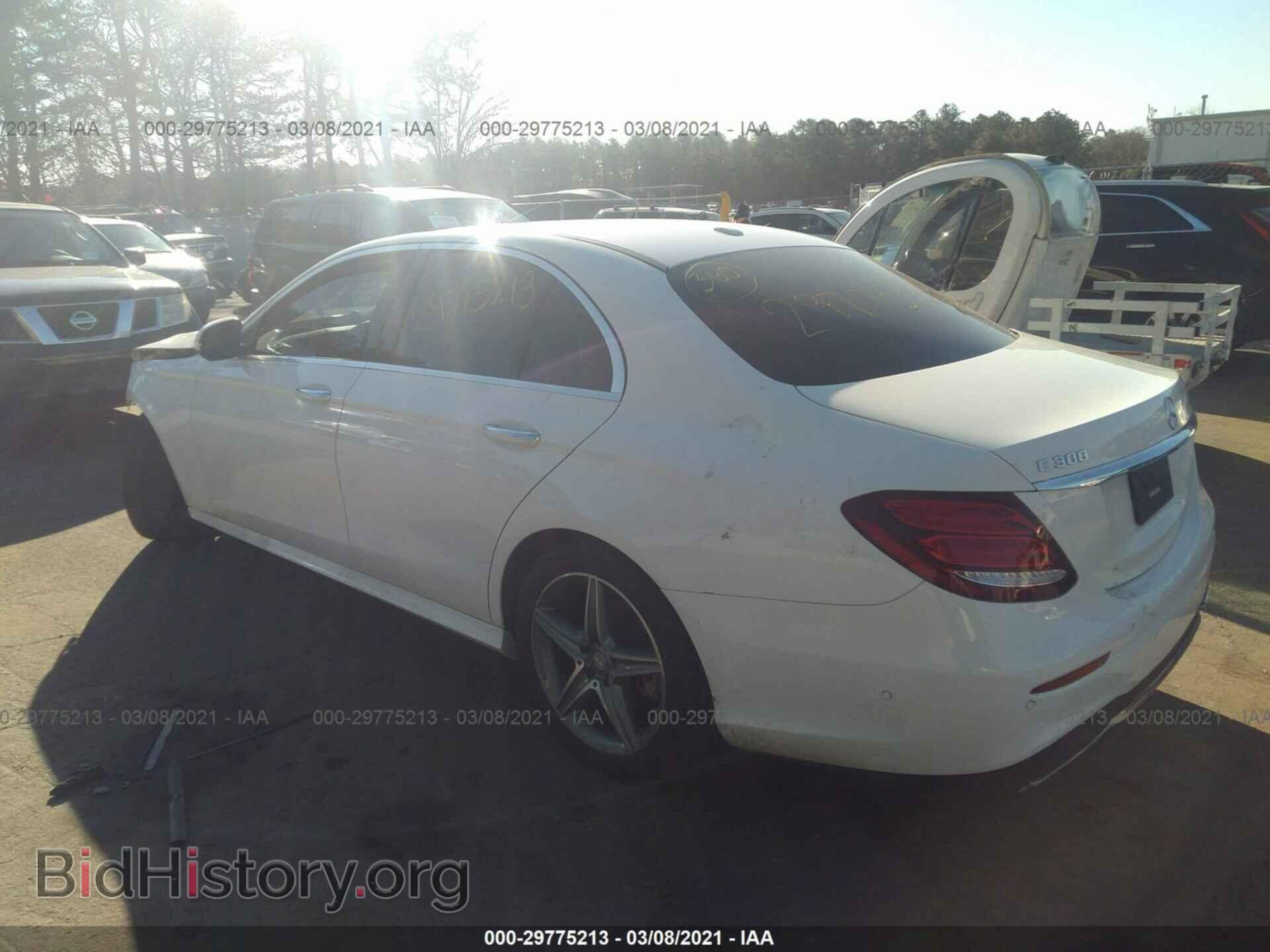 2017 MERCEDES-BENZ E-CLASS - VIN: WDDZF4JB4HA026190 - Фото 3