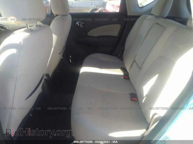 2015 Nissan VERSA NOTE (VIN 3N1CE2CP0FL394147) — photo 8 of 11