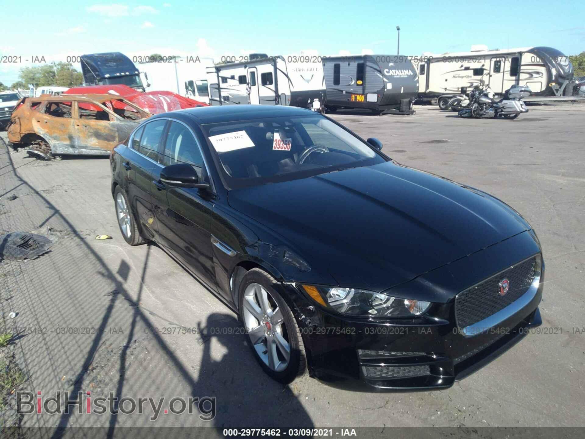 Photo SAJAE4BG8HA959547 - JAGUAR XE 2017