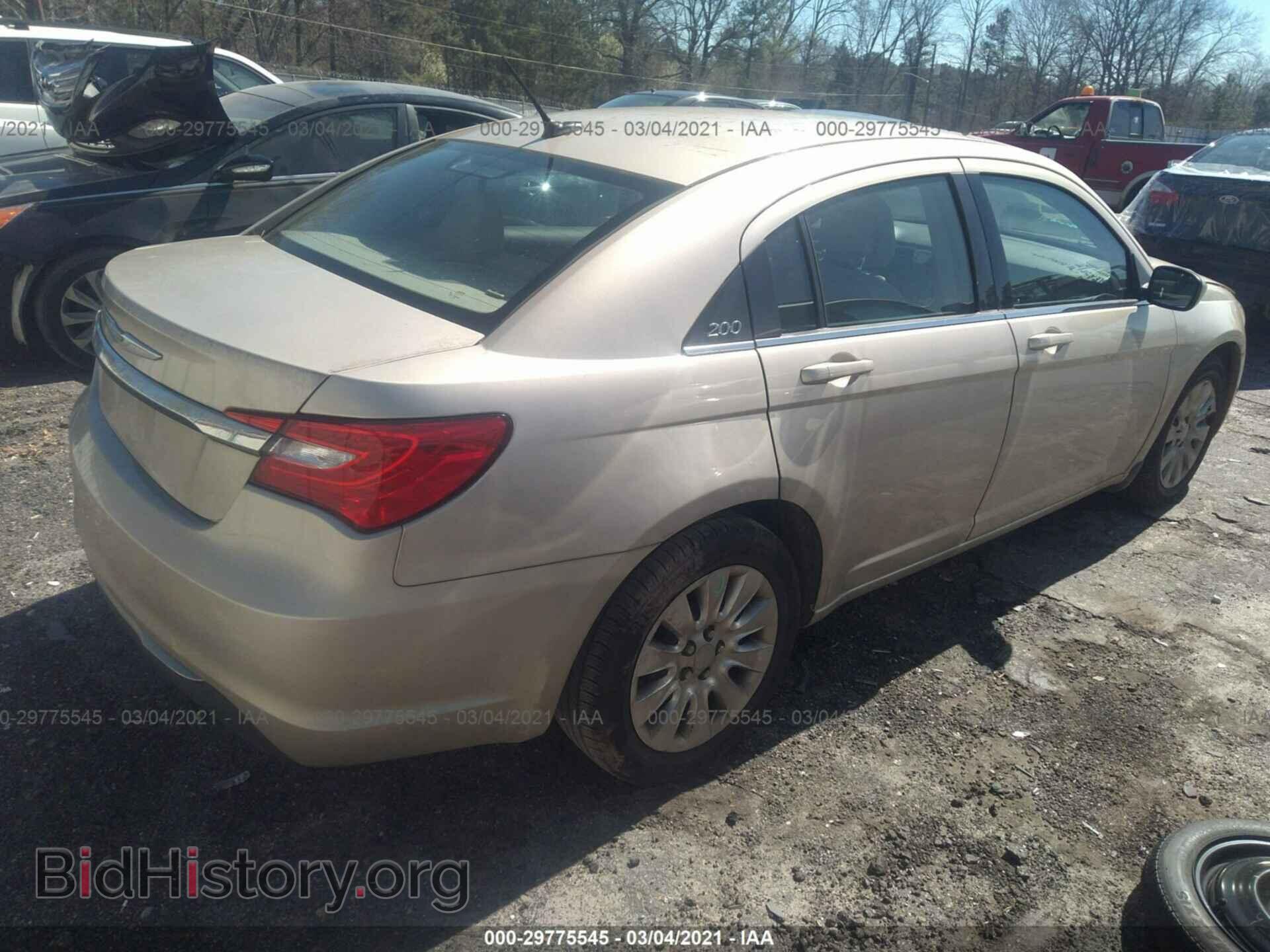 2013 CHRYSLER 200 - VIN: 1C3CCBAG2DN727097 - Фото 4