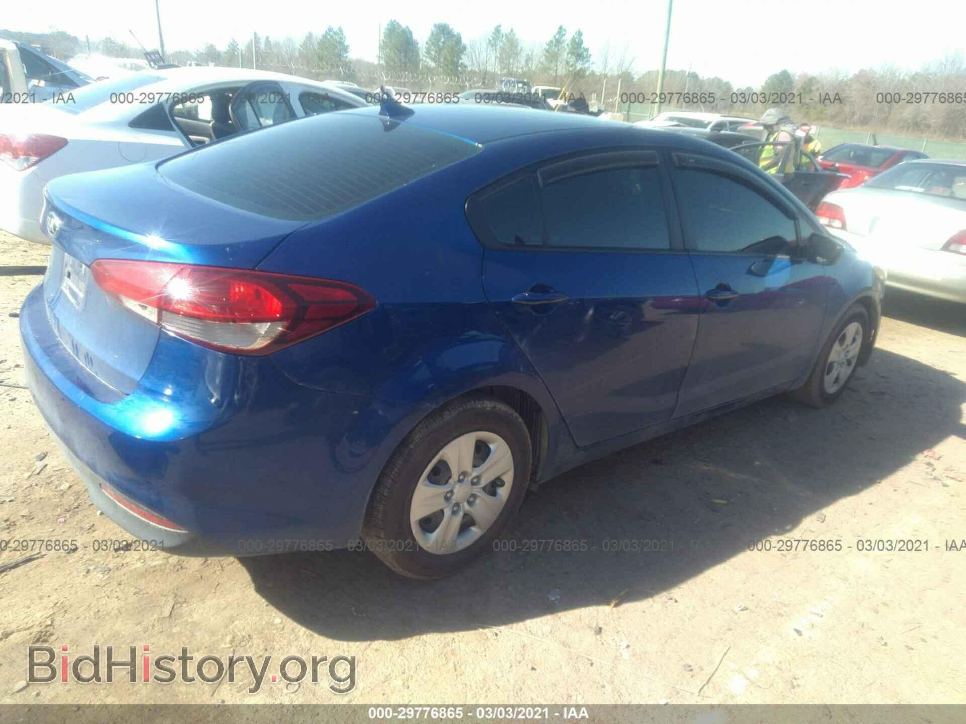 2017 KIA FORTE - VIN: 3KPFK4A79HE011248 - Фото 4