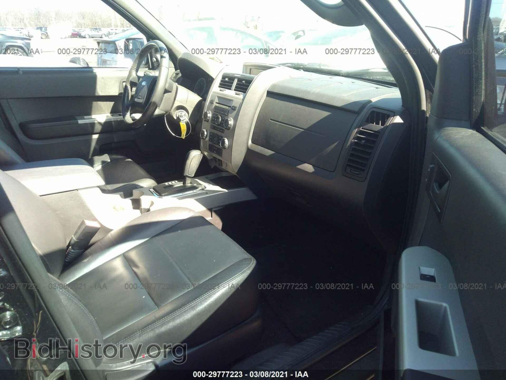 2011 FORD ESCAPE - VIN: 1FMCU0D70BKB39735 - Photo 5
