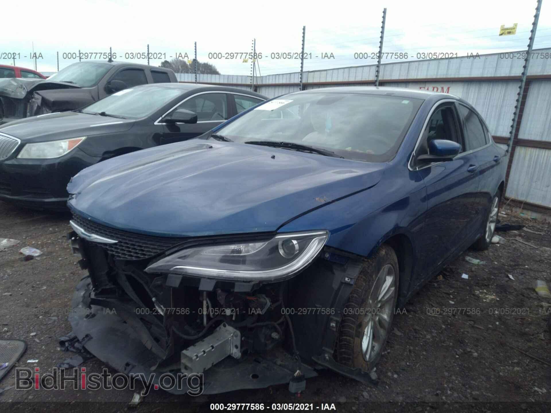 2015 CHRYSLER 200 - VIN: 1C3CCCAB1FN555769 - Photo 2