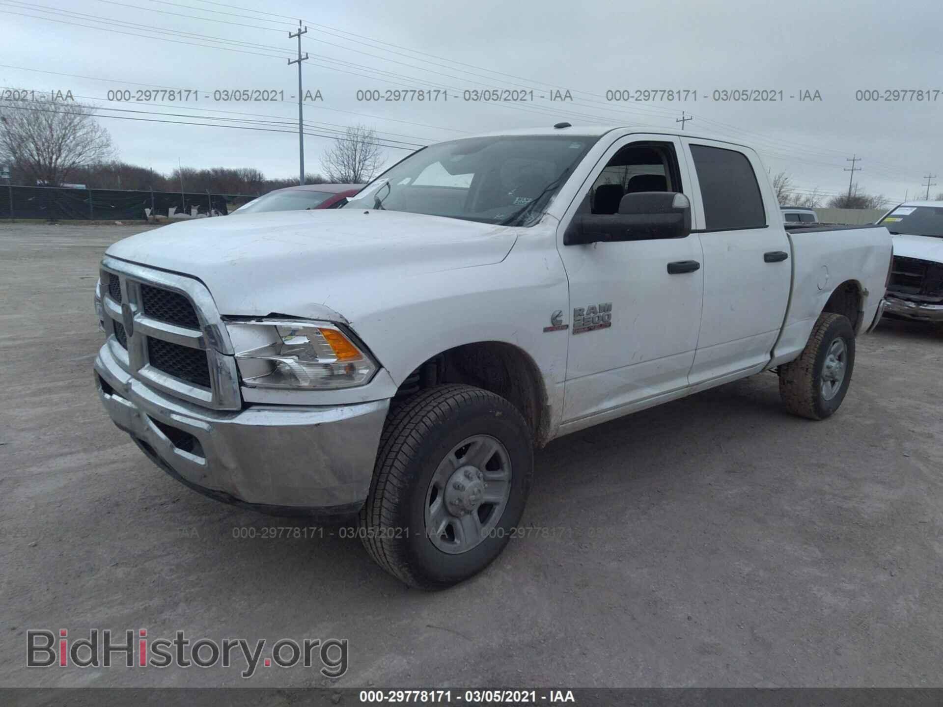 2016 RAM 2500 - VIN: 3C6UR5CL0GG147278 - Фото 2