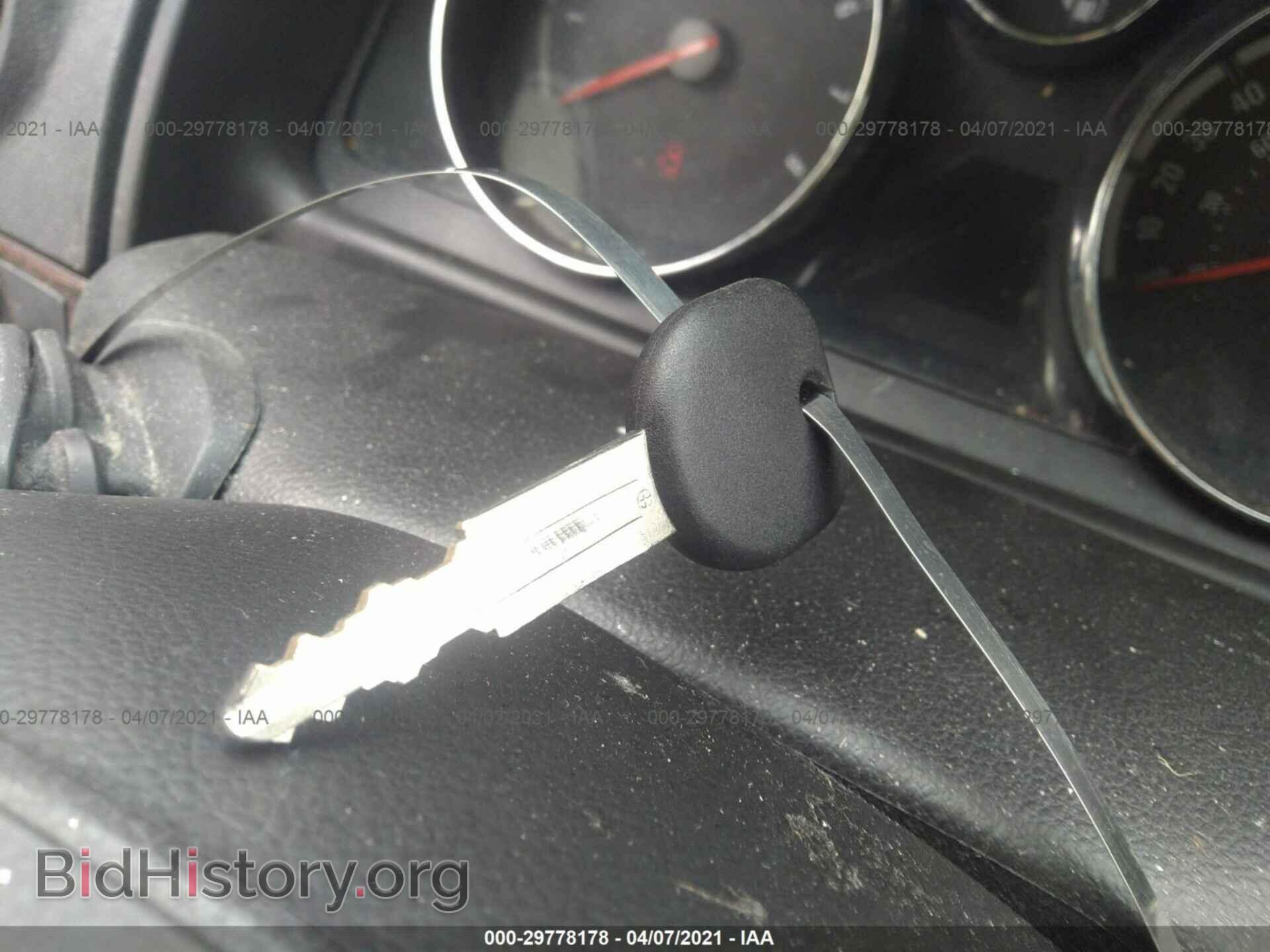 2009 SATURN VUE - VIN: 3GSCL53739S540740 - Фото 11