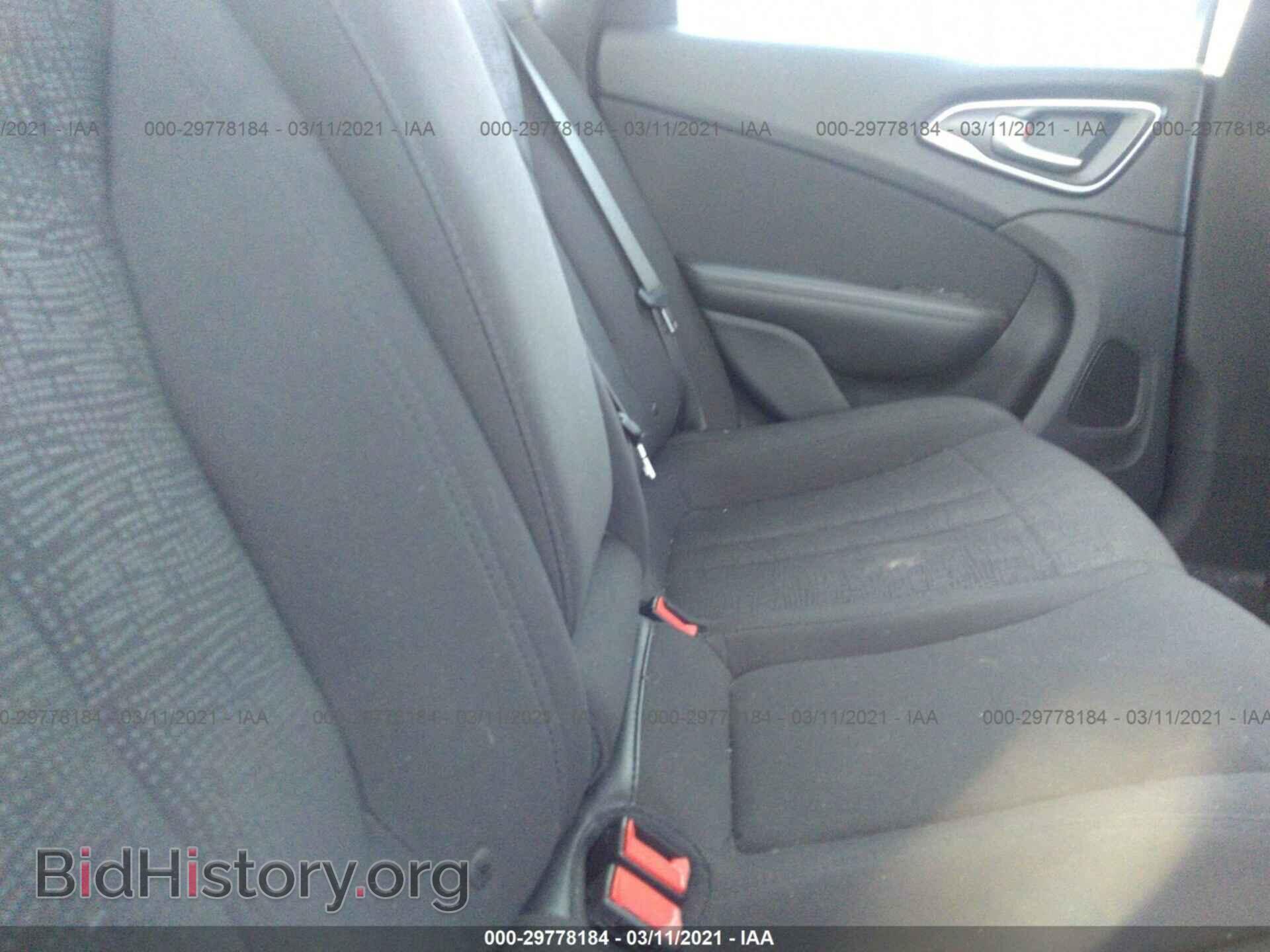 2016 CHRYSLER 200 - VIN: 1C3CCCAB0GN101143 - Фото 8